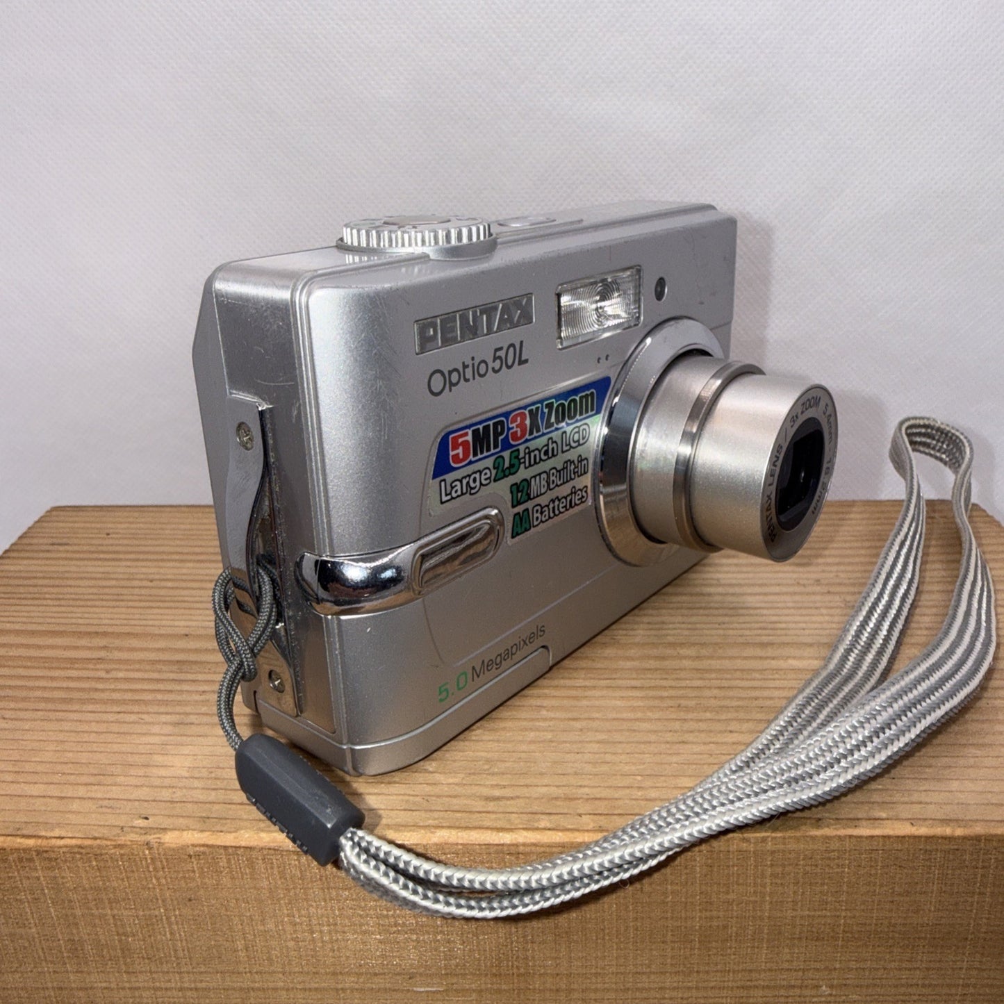Pentax Optio 50L  5.0MP Digital Camera Tested Plus 2GB SD Memory Card