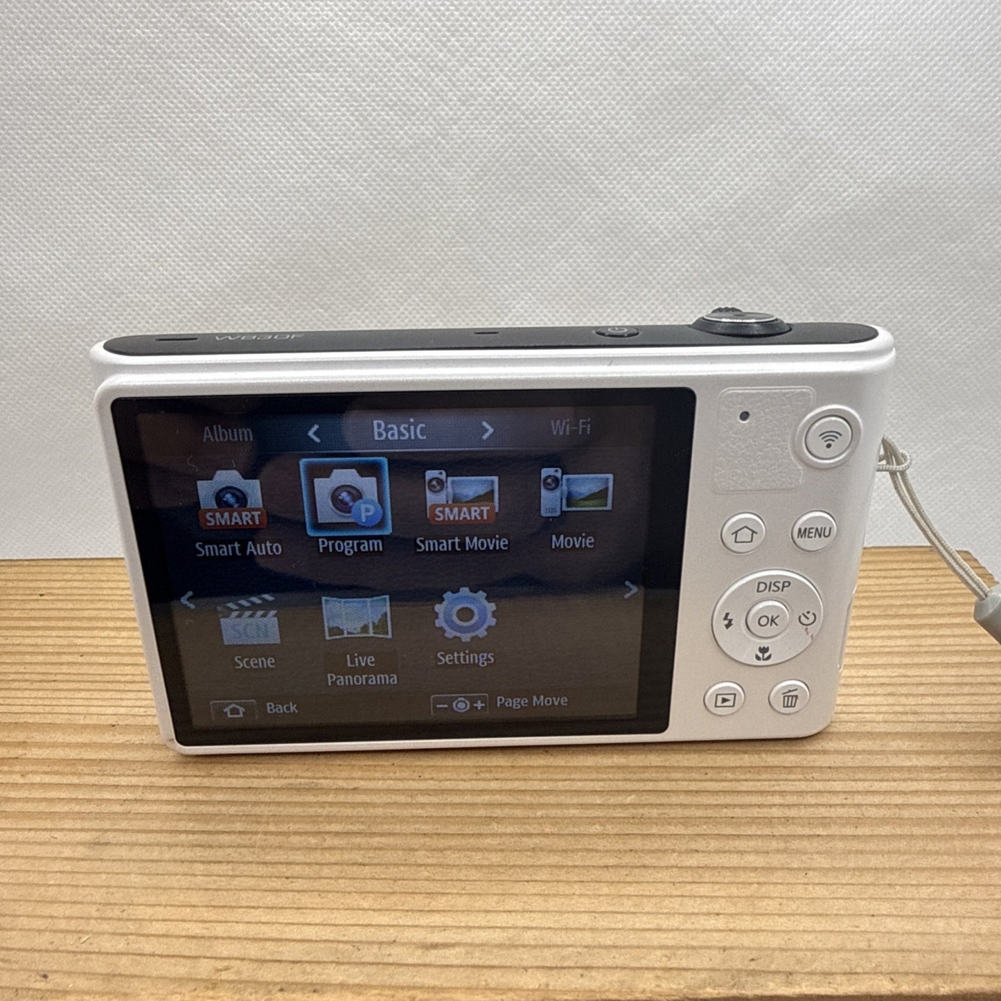 Samsung WB30F Smart Wifi 16.2MP Digital Camera Boxed Tested + Accessories