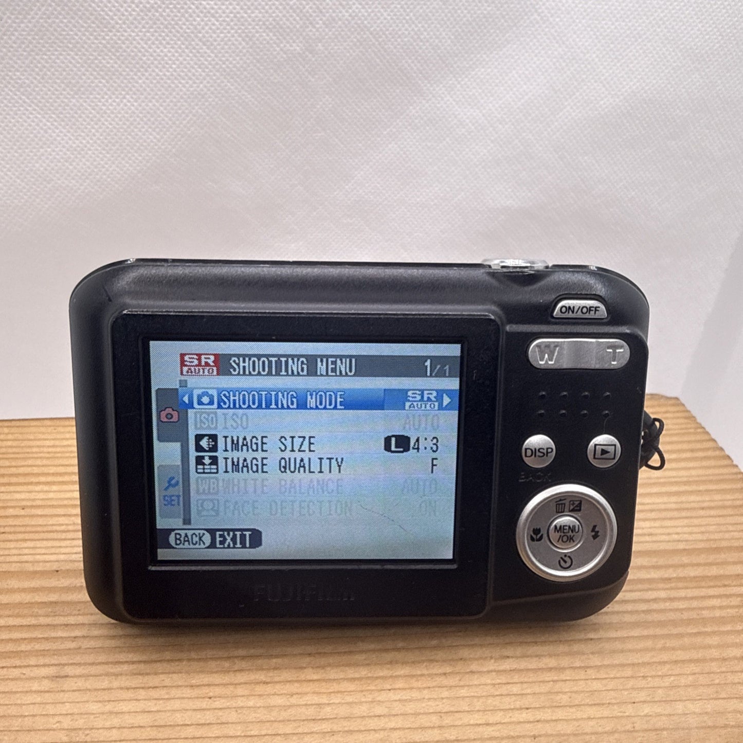 Fujifilm FinePix L55 Digital Camera 12MP Tested + Charger Battery 4GB SD Card