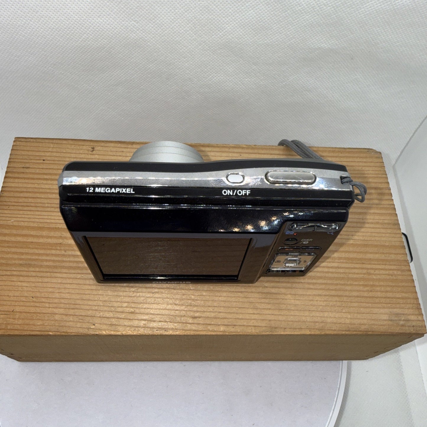 Olympus X-42 Digital Camera 12MP Tested Boxed Plus 1GB XD Card And USB Cable