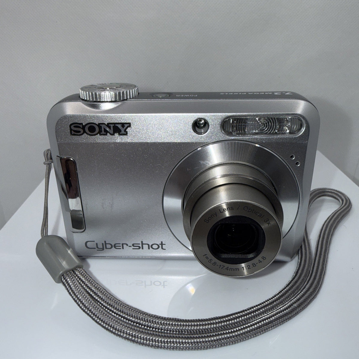 Sony Cybershot DSC-S650 7.2MP Digital Camera Working Full Kit With Accessories