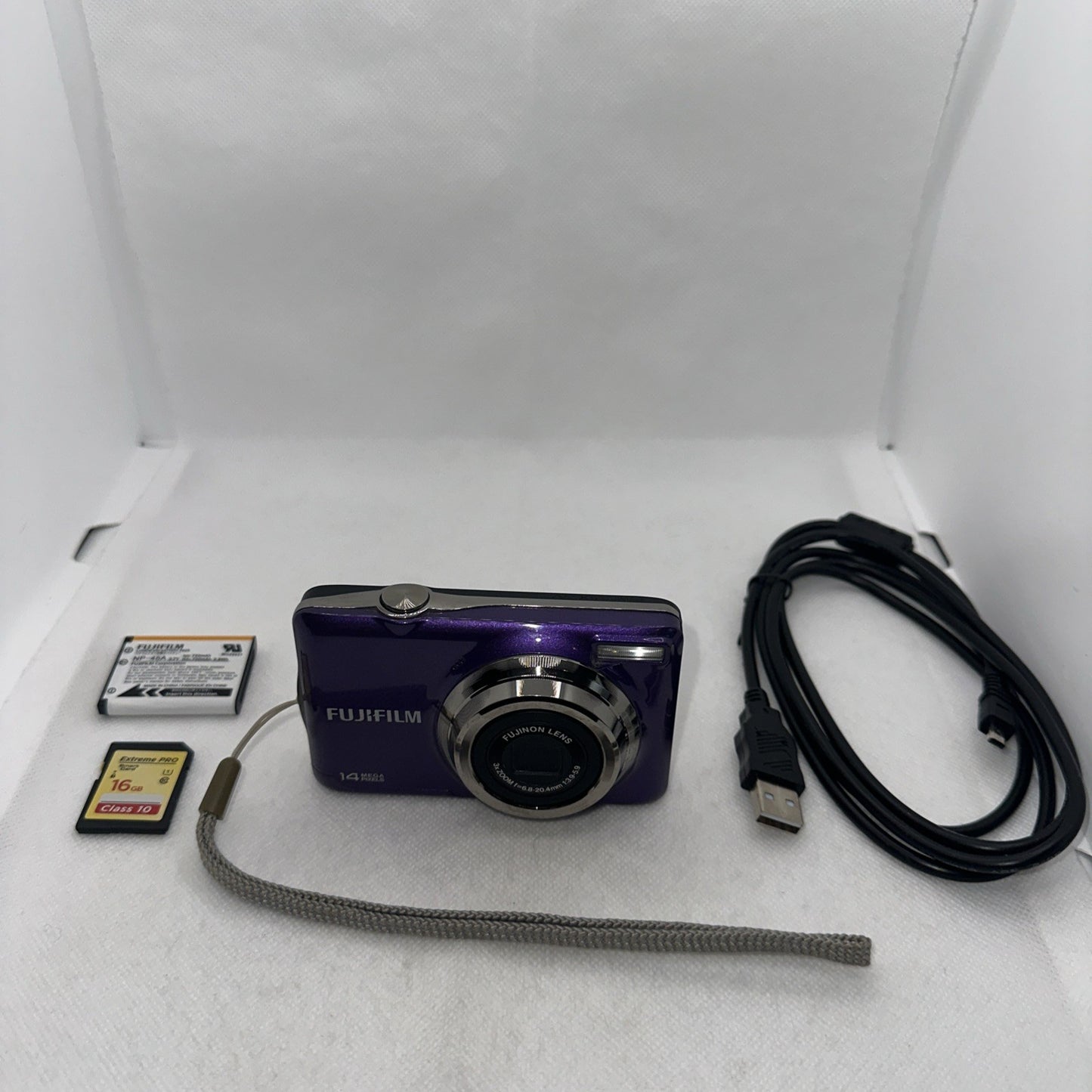 Fujifilm Finepix JV300 14MP Digital Camera Purple Tested + Charger Battery 16GB0