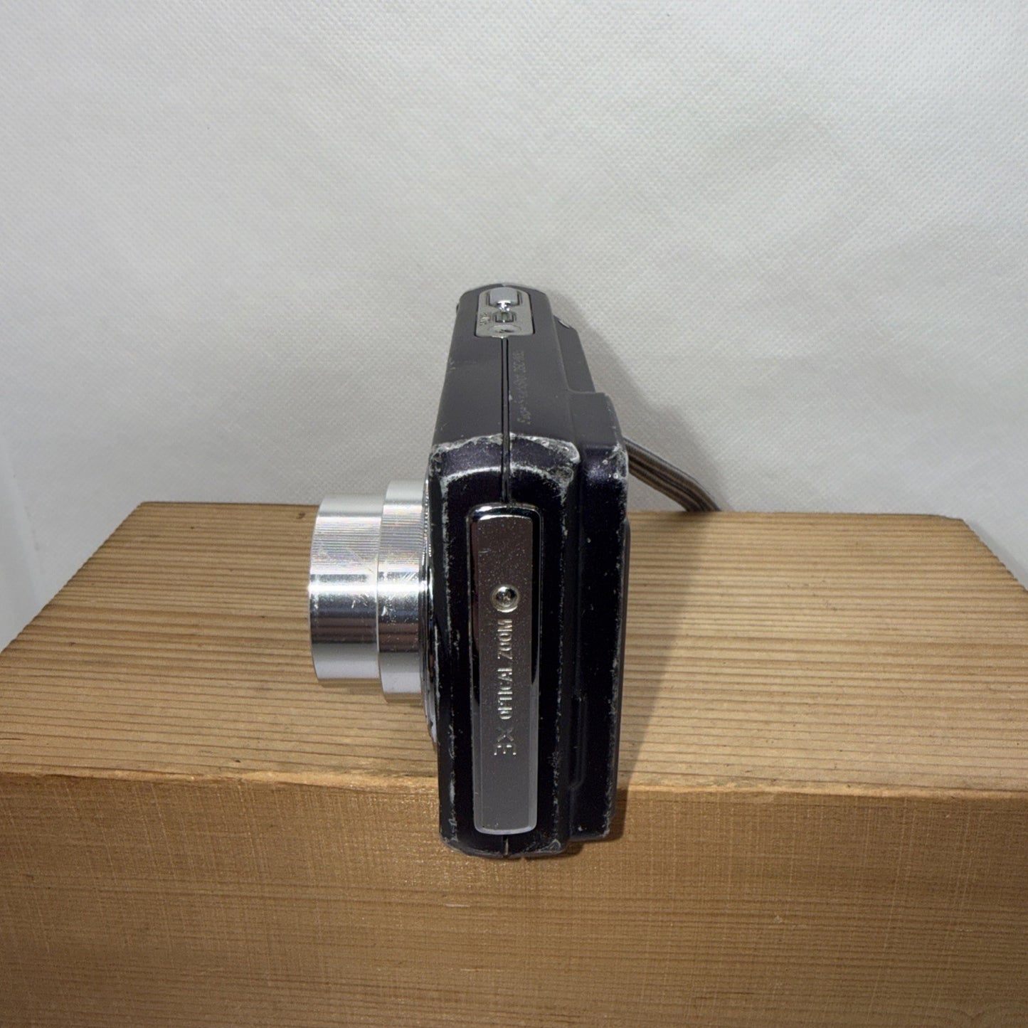Sony Cyber-shot DSC-W85 7.2MP Camera Tested *Scratches + Charger Battery Memory