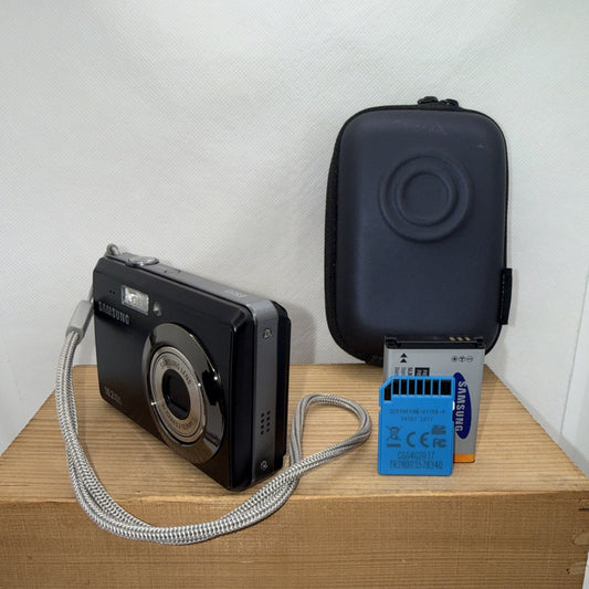Samsung Digital Camera PL50 10.2MP Tested Plus Charger Battery 4GB SD Case VGC
