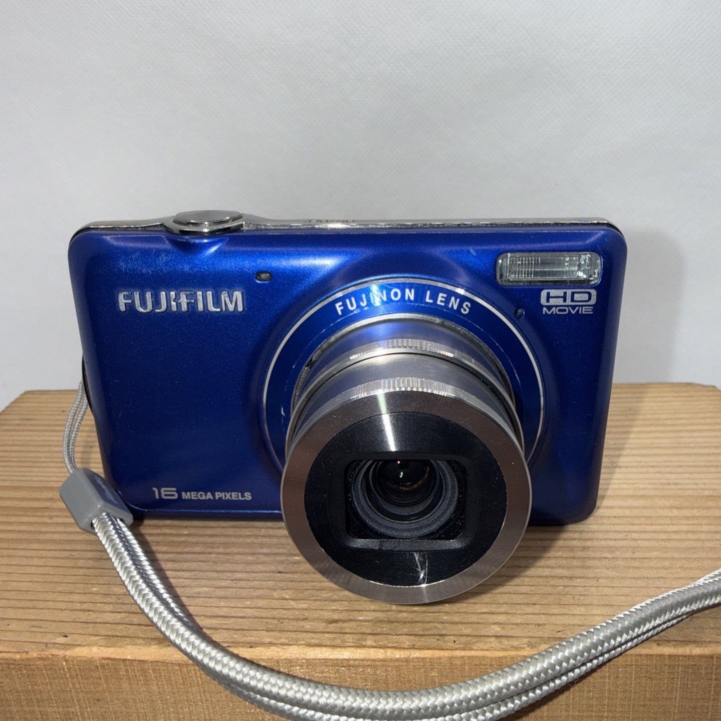 Fujifilm FinePix JX420 Digital Camera 16MP Blue Tested + Charger Battery 4GB SD