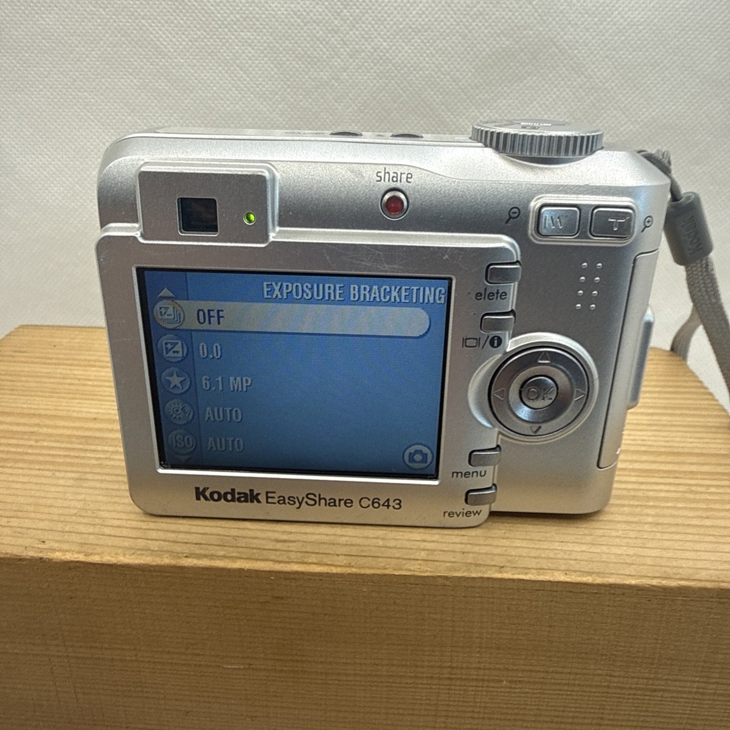 Kodak EasyShare C643 Digital 6.1MP Camera Tested Working Plus 2GB SD Memory Card