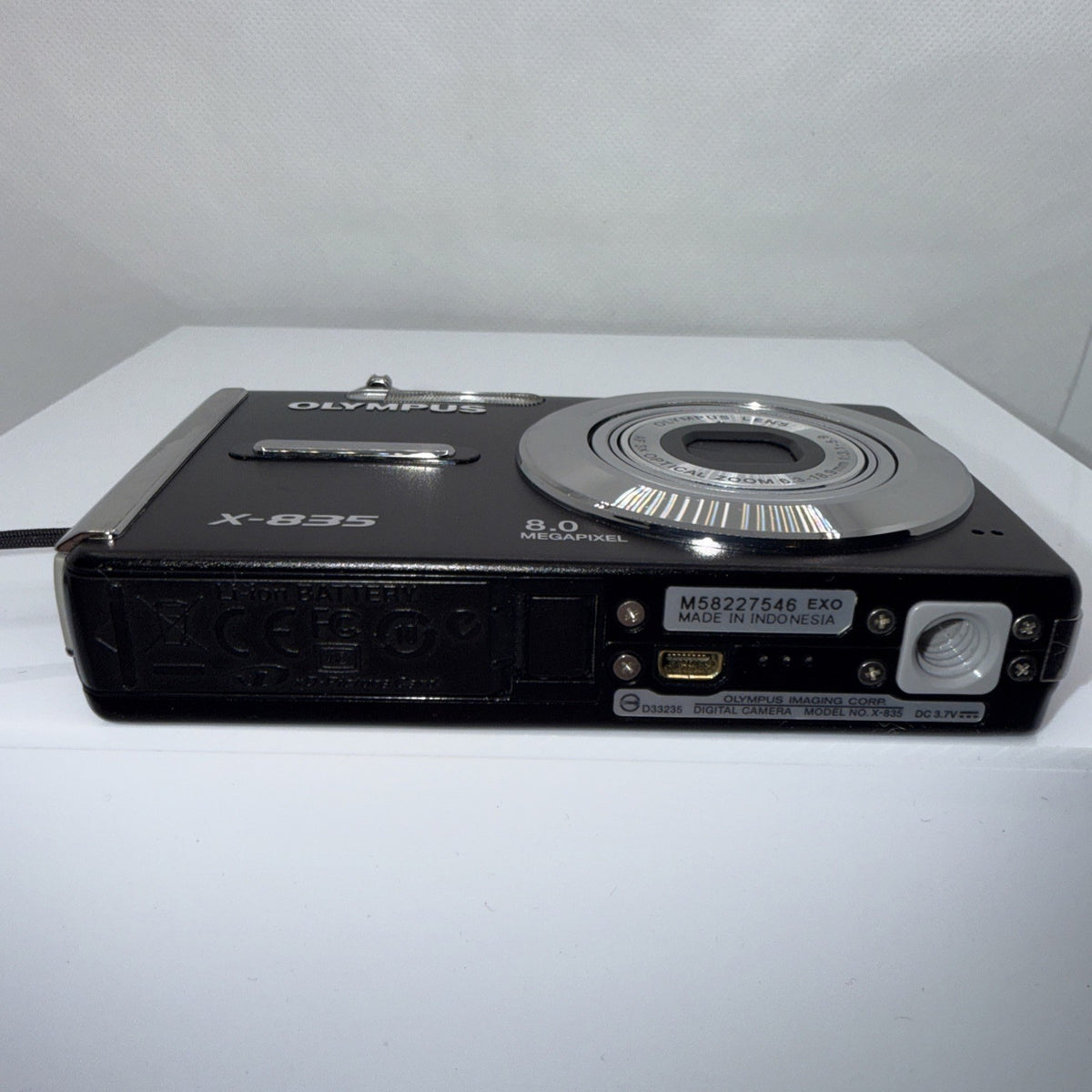 Olympus X-835 8MP Digital Camera Tested + Charger Battery Memory Case VGC