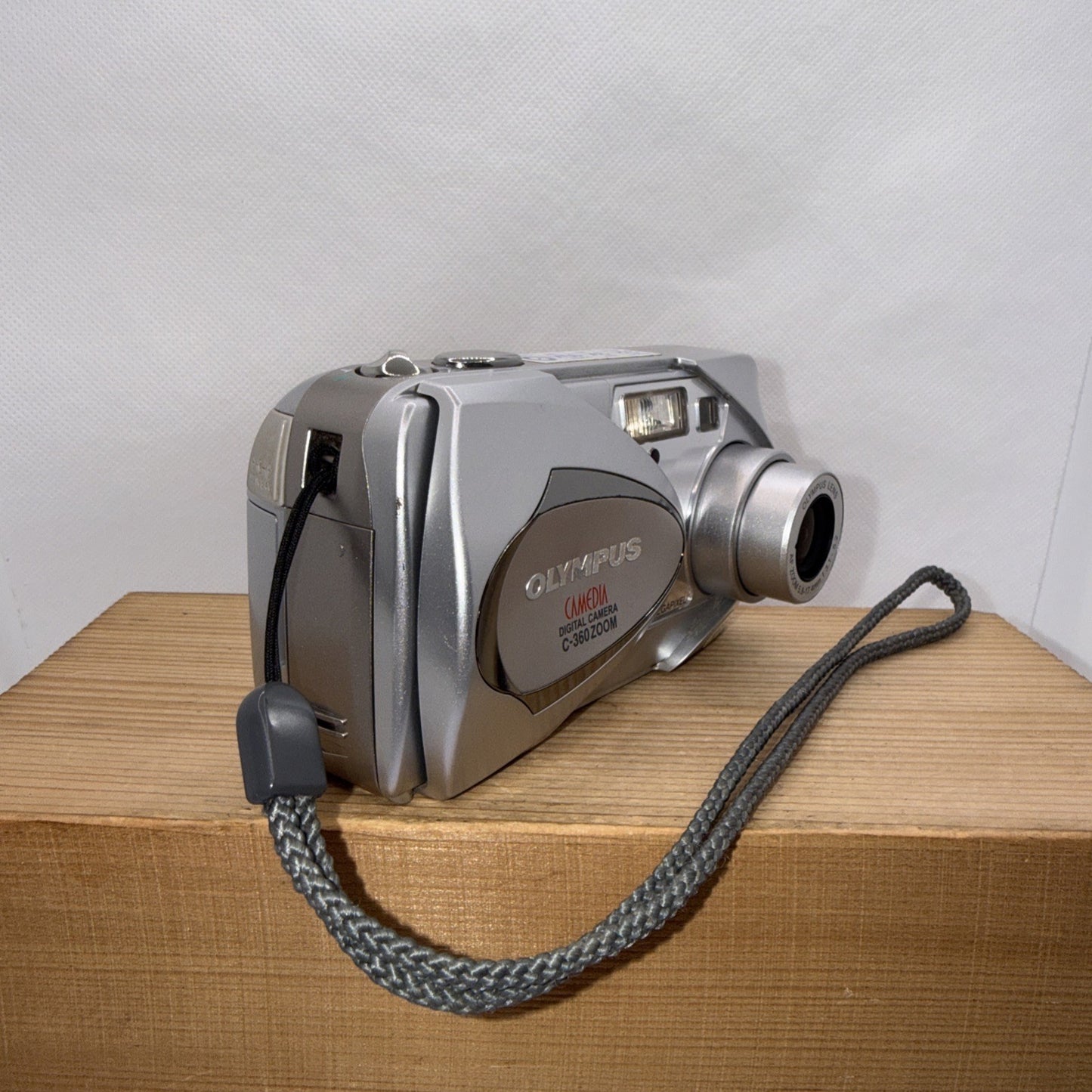 Olympus Digital Camera Camedia C-360 Zoom 3.2MP Tested + 128MB XD Card & USB