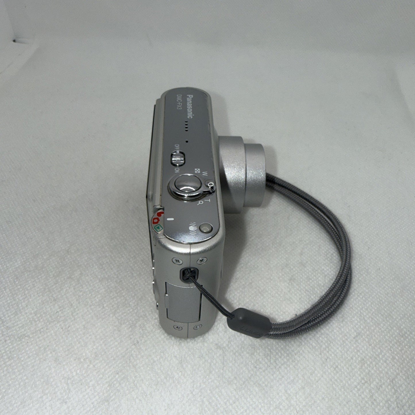 Panasonic Lumix DMC-FX33 8.1MP Digital Camera Boxed Tested + Charger Battery SD7