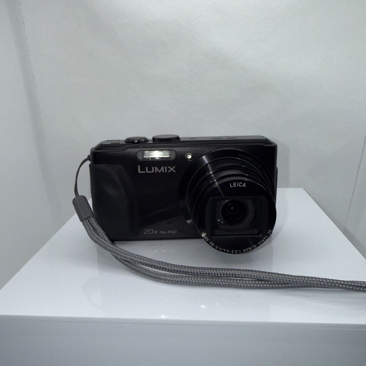 Panasonic Lumix DMC-TZ40 Digital Camera Tested Working Full Kit Ready To Use