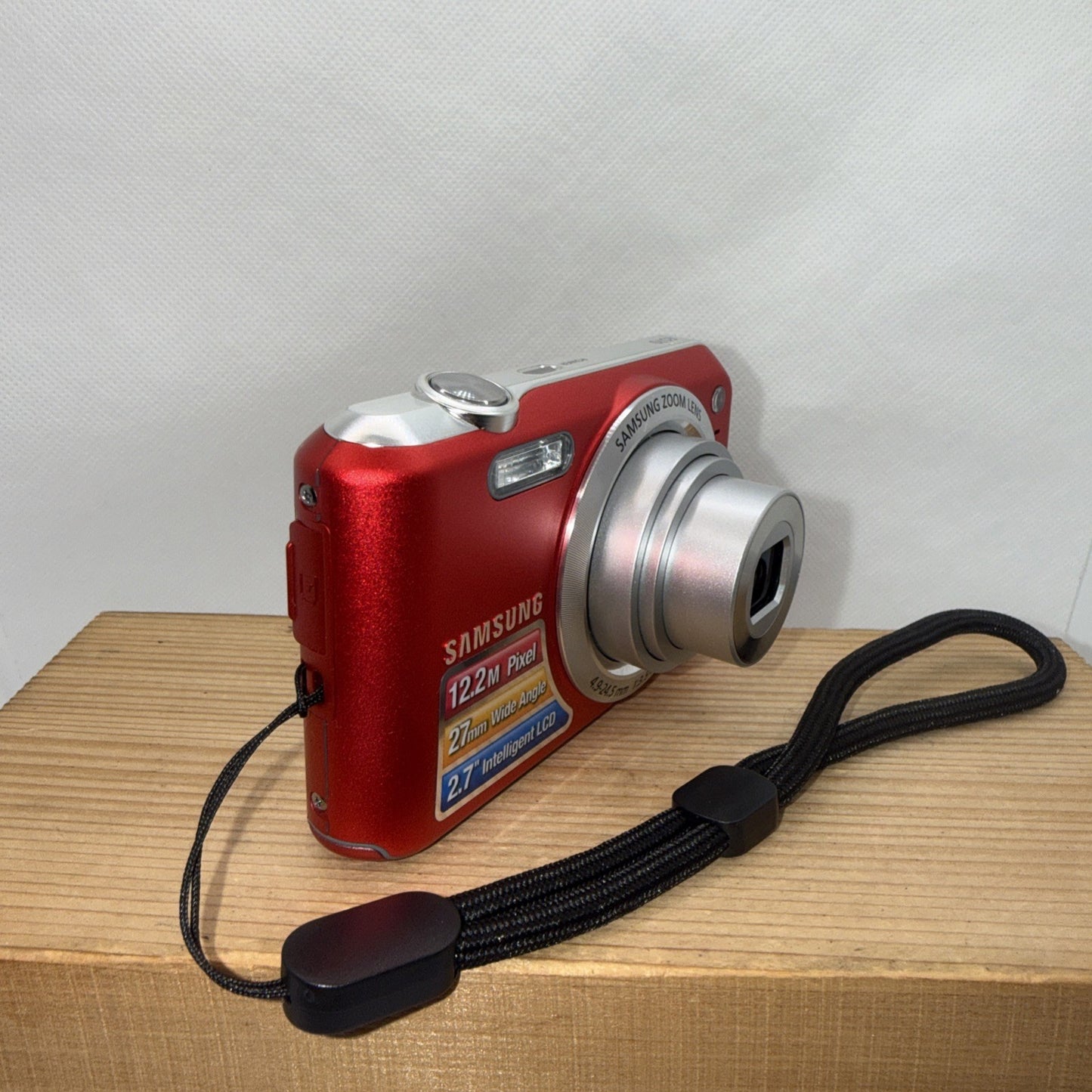 Samsung ES70 12.2MP Digital Camera Red Tested Working  + Charger Battery 4GB SD