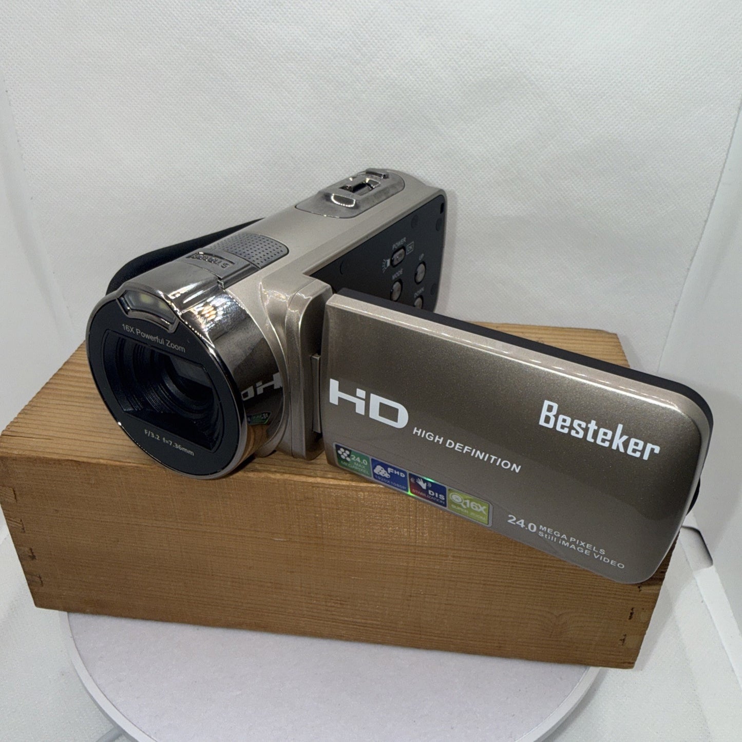1080P HD Video Camera 24MP Tested Working Plus Charger Battery 4GB SD Card