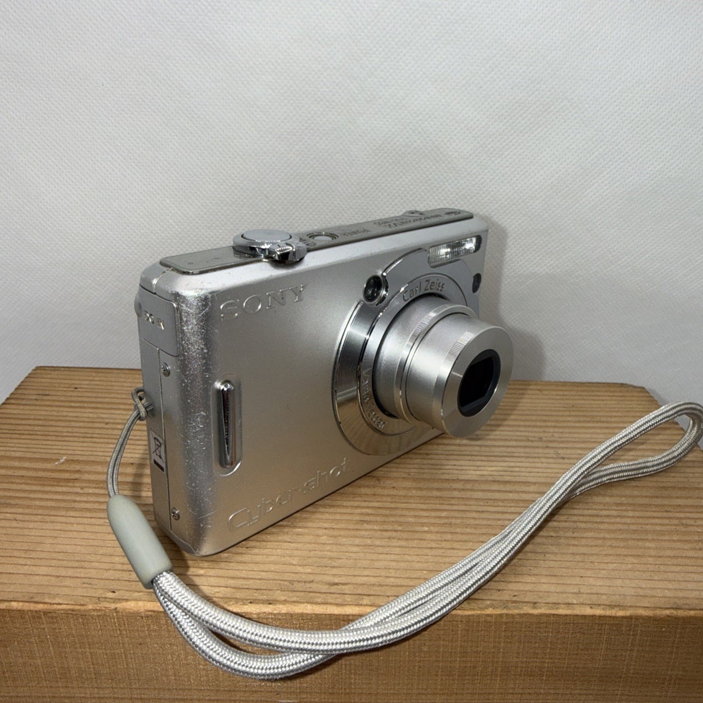 Sony Cybershot DSC-W35 7.2MP Digital Camera Tested + Charger Battery Memory