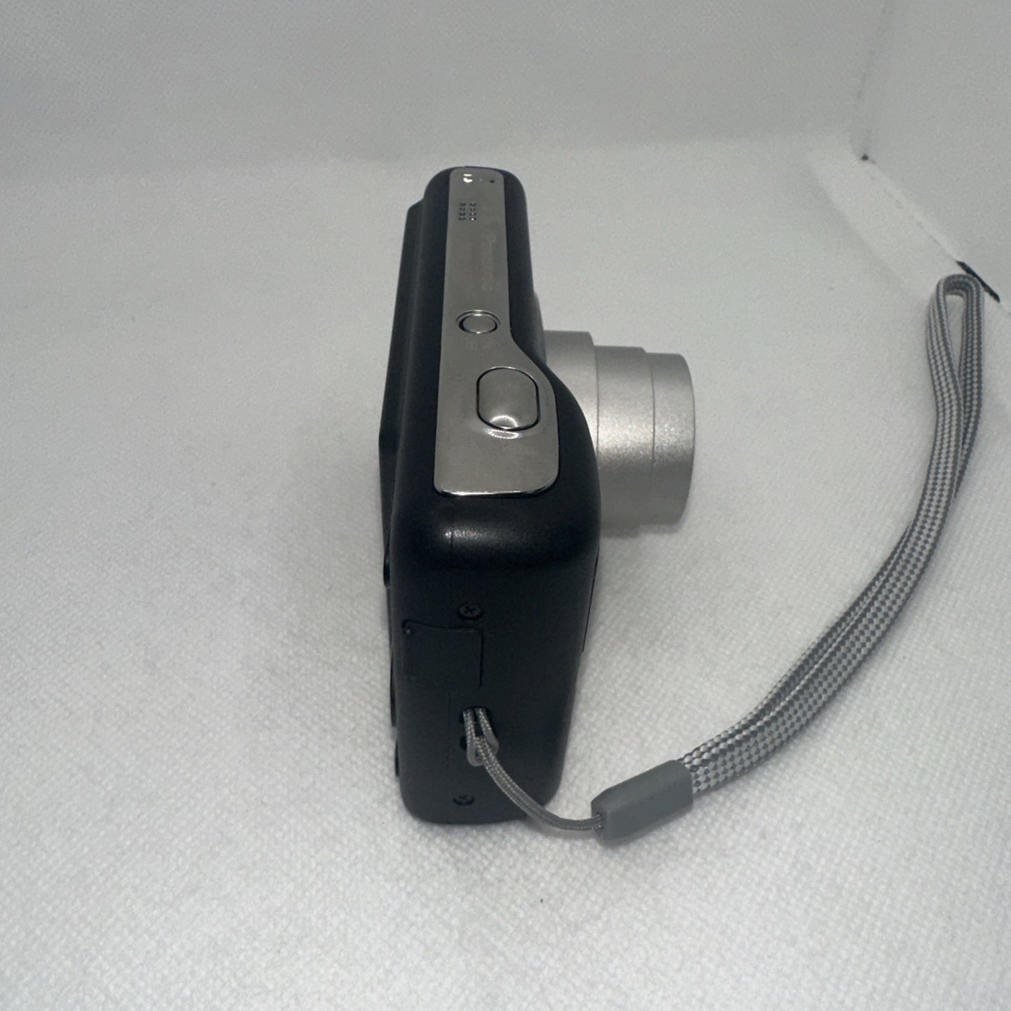 Panasonic Lumix DMC-LS6 Digital Camera 14MP Tested Plus Batteries And 16GB SD7