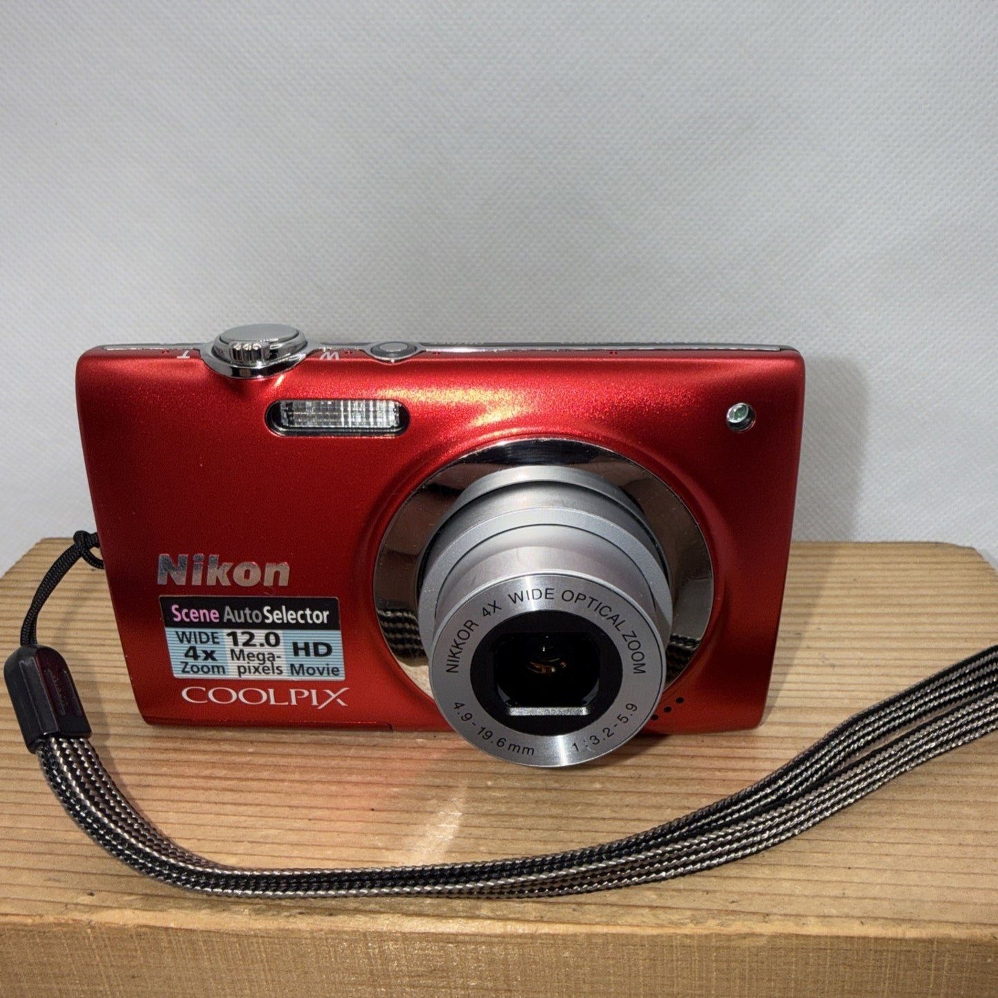 Nikon Coolpix S2550 12MP Digital Camera Red Tested + Charger Battery 4GB SD Card