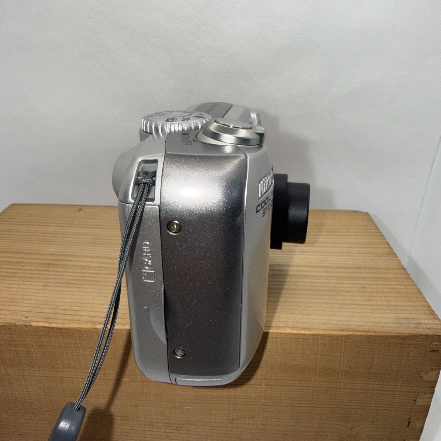 Nikon Digital Camera Coolpix 3100 3.2MP Boxed Tested Working + Memory Card VGC