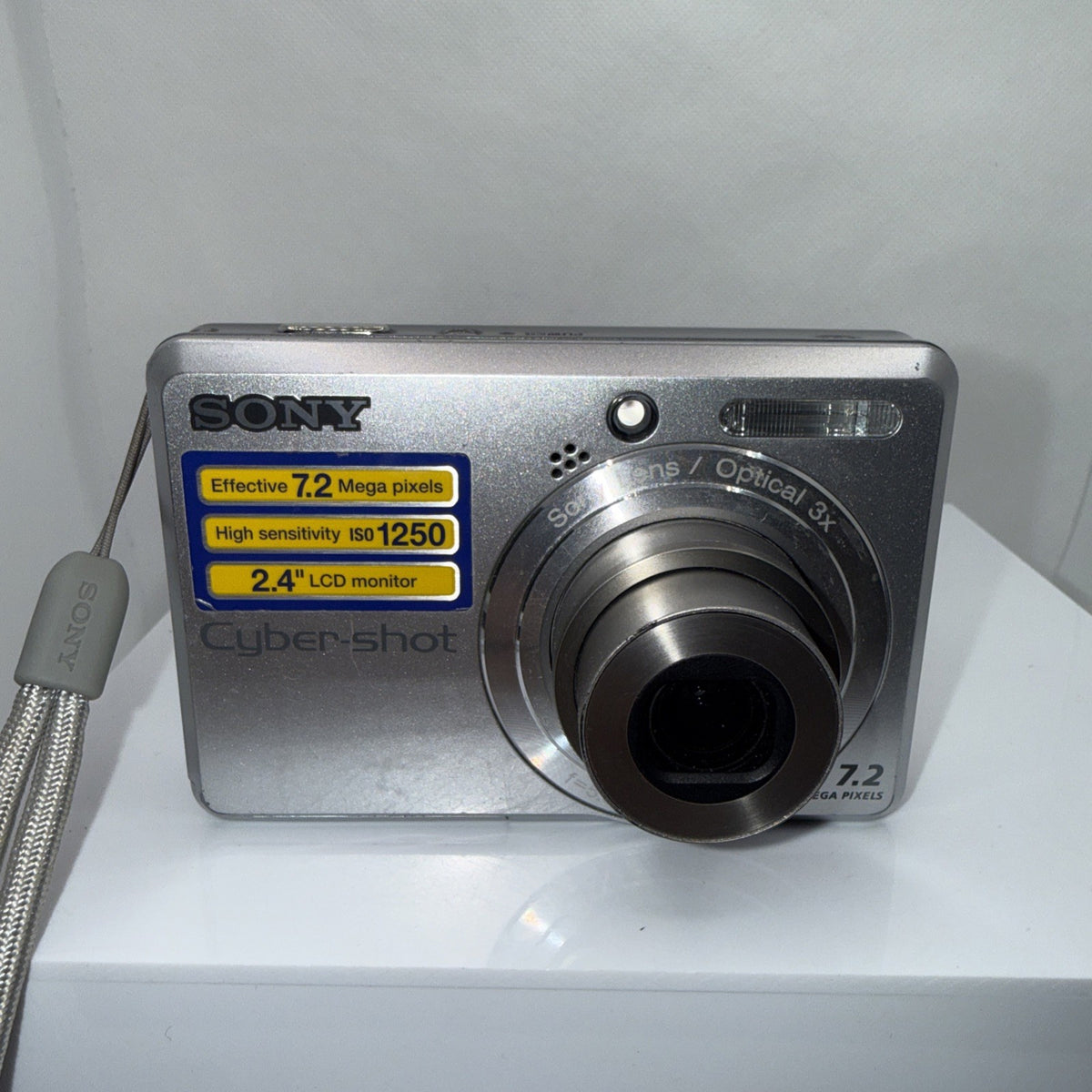 Sony Cyber-shot DSC-S730 Digital Camera Tested + Charger Batteries Memory Card