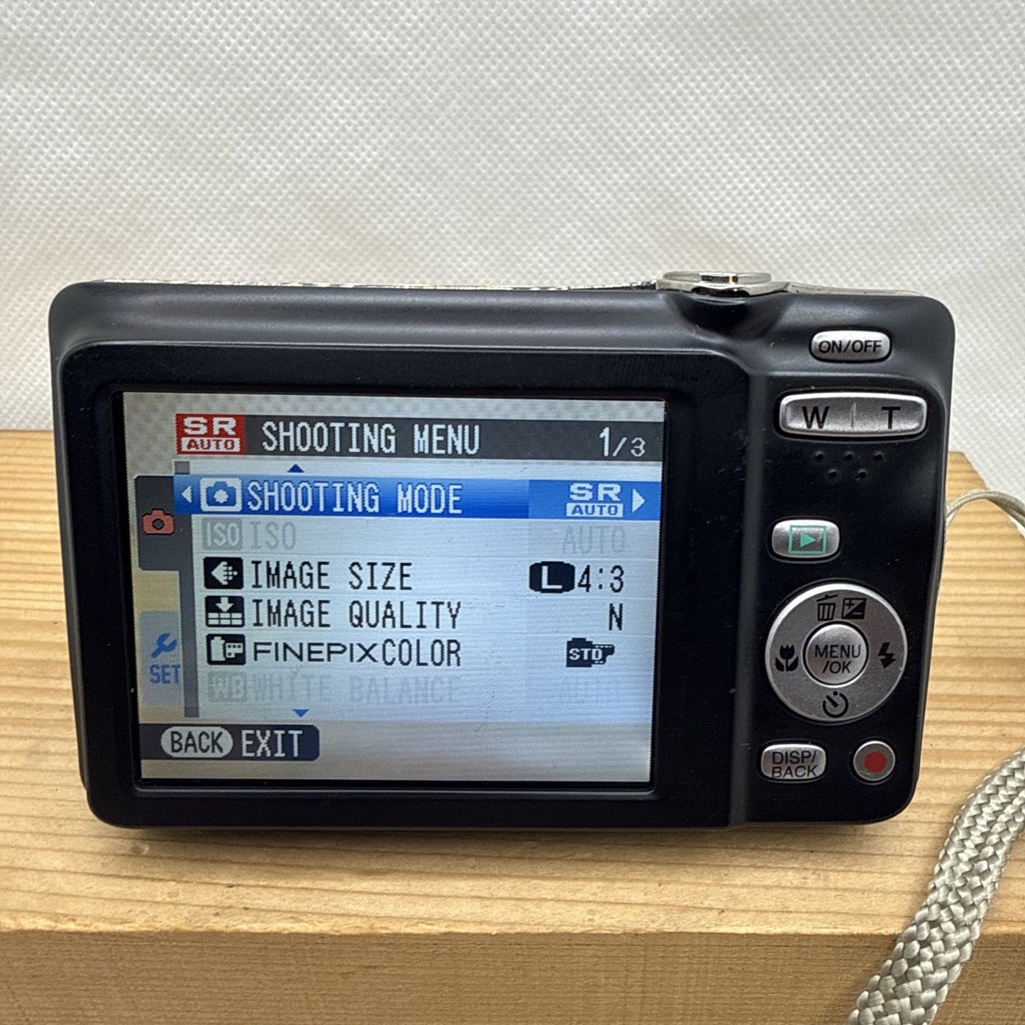 Fujifilm Finepix JX550 Digital Camera 16MP Tested Working + Charger Battery 16GB4