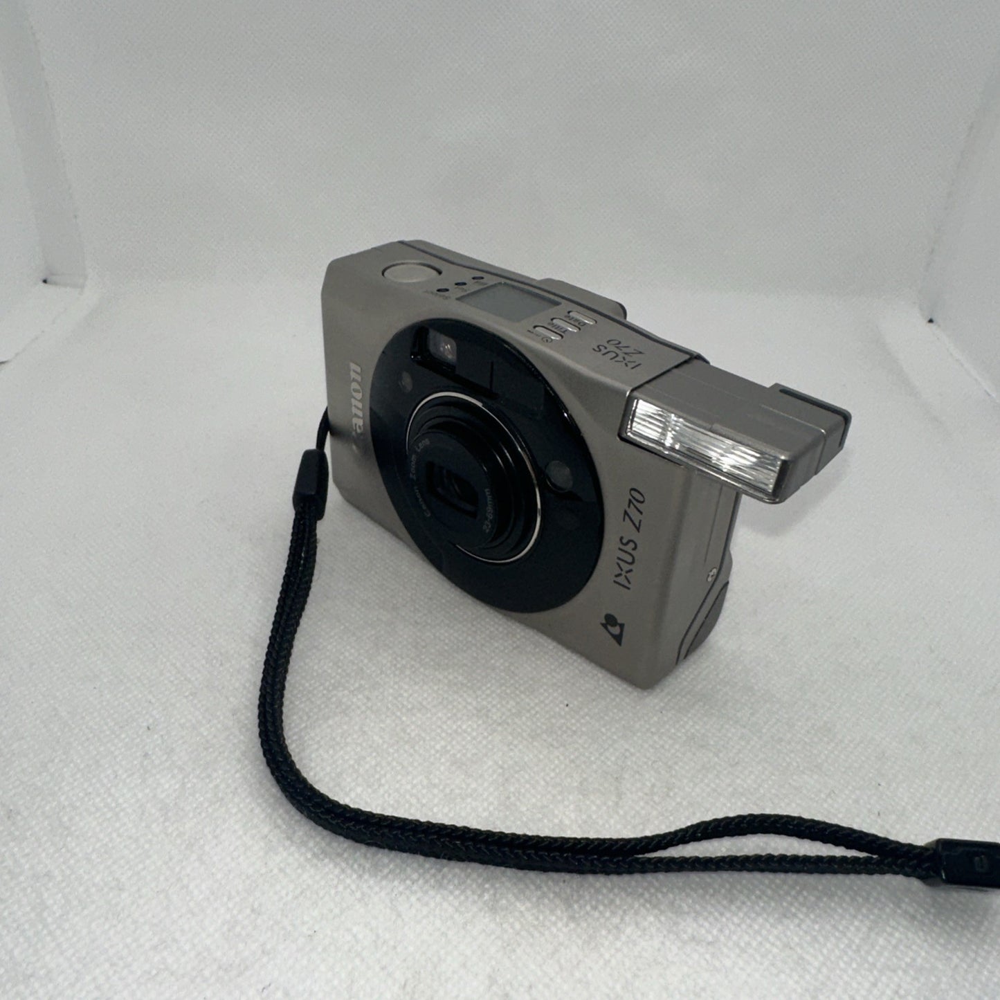 Canon Ixus Z70  Camera 23 to 69mm Tested3