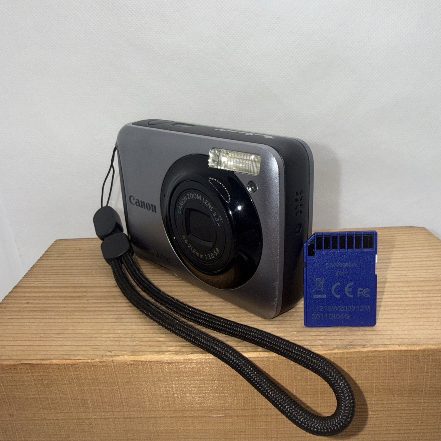 Canon Digital Camera PowerShot A490 10.0MP Tested + 4GB SD Memory Card