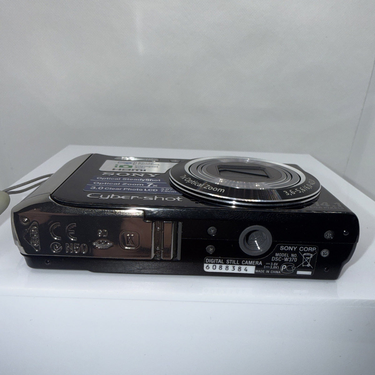 Sony Cyber-shot DSC-W370 Digital Camera Tested Working + Charger Battery Case SD