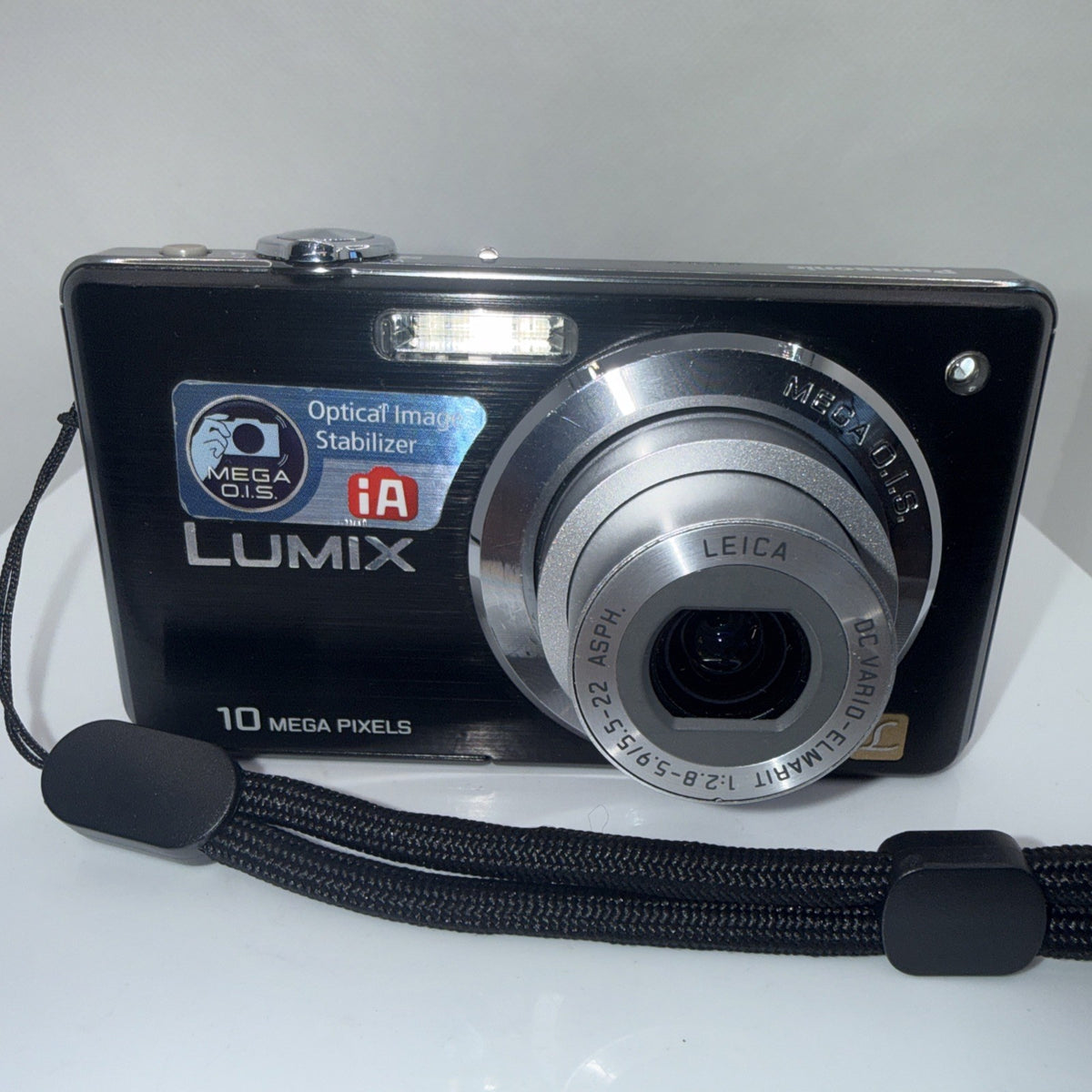 Panasonic Lumix DMC-FS7 10MP Digital Camera Tested + Charger Battery 4GB SD Card