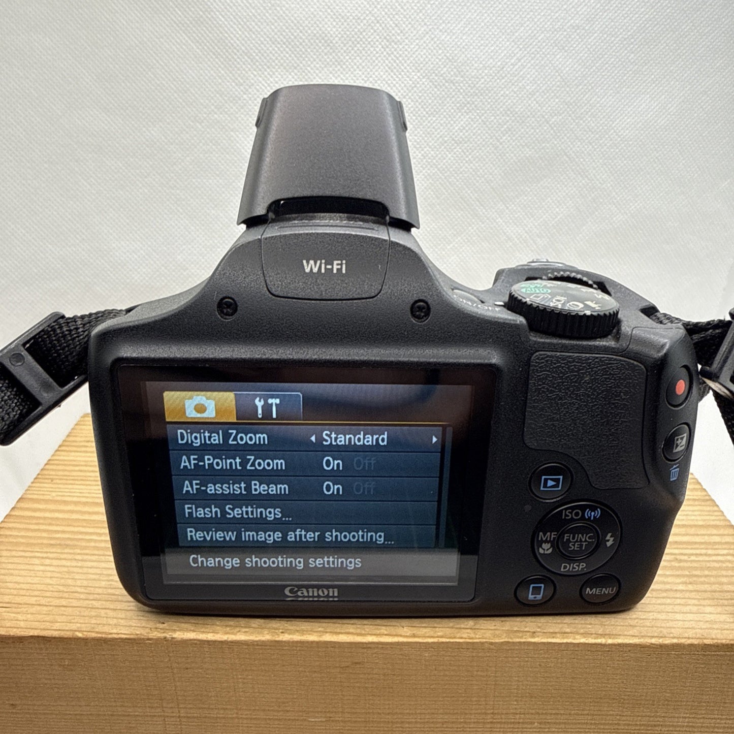 Canon PowerShot SX530 HS 16MP Digital Camera Tested + Charger Battery Case 16GB