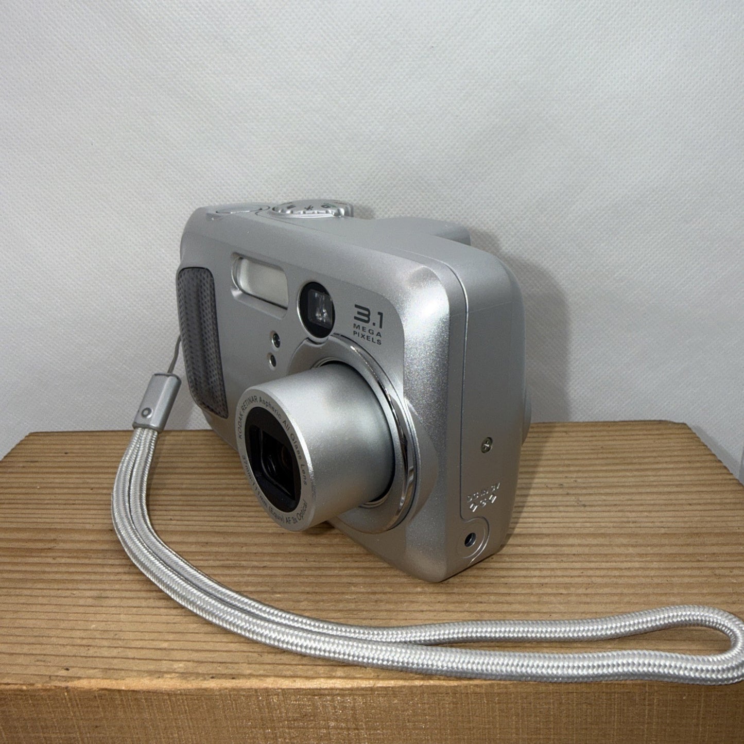 Kodak EasyShare CX6330 Retro 3.1MP Digital Camera Tested + 2GB SD Card
