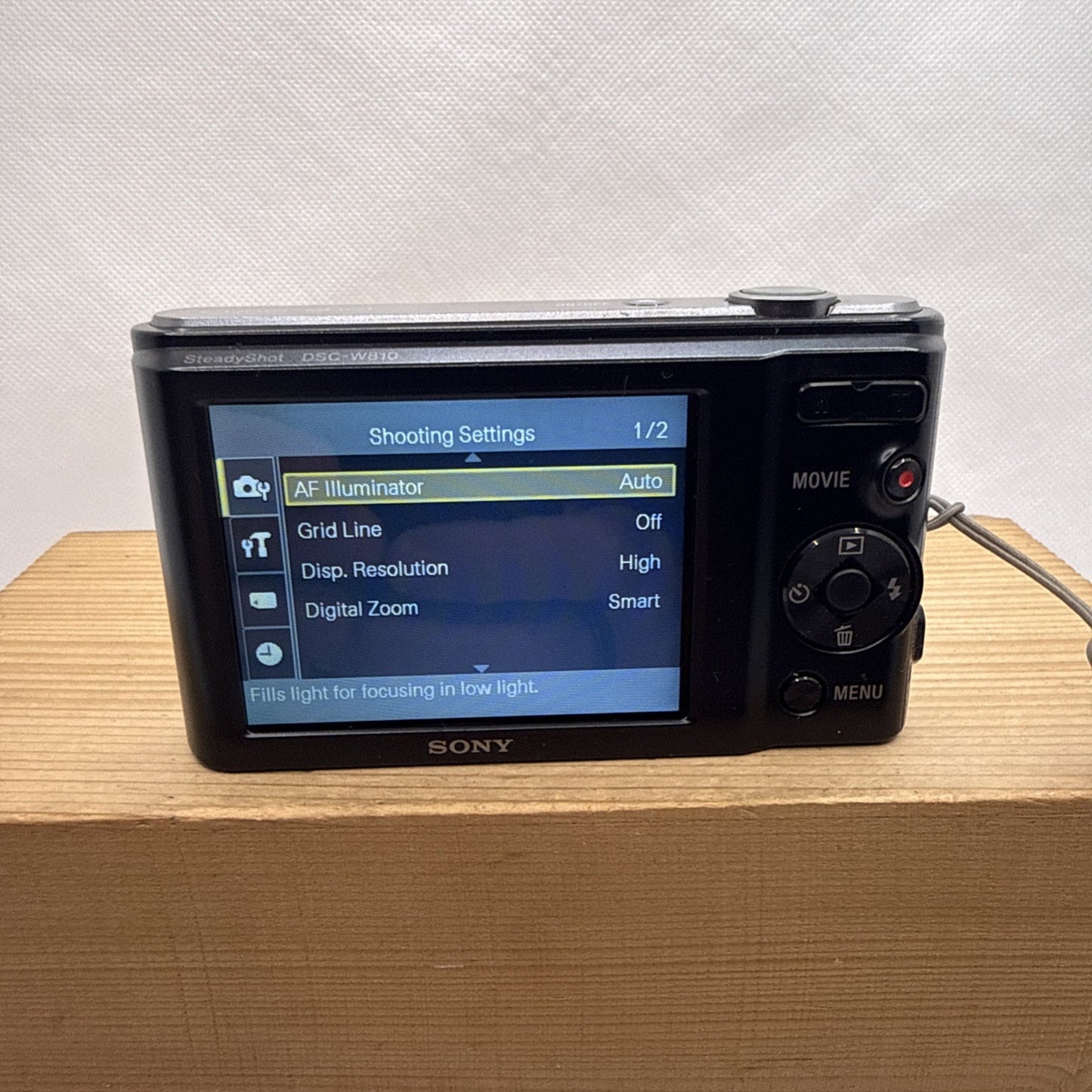 Sony Cyber-shot DSC-W810 20.1MP Digital Camera Tested + Charger Battery SD Case