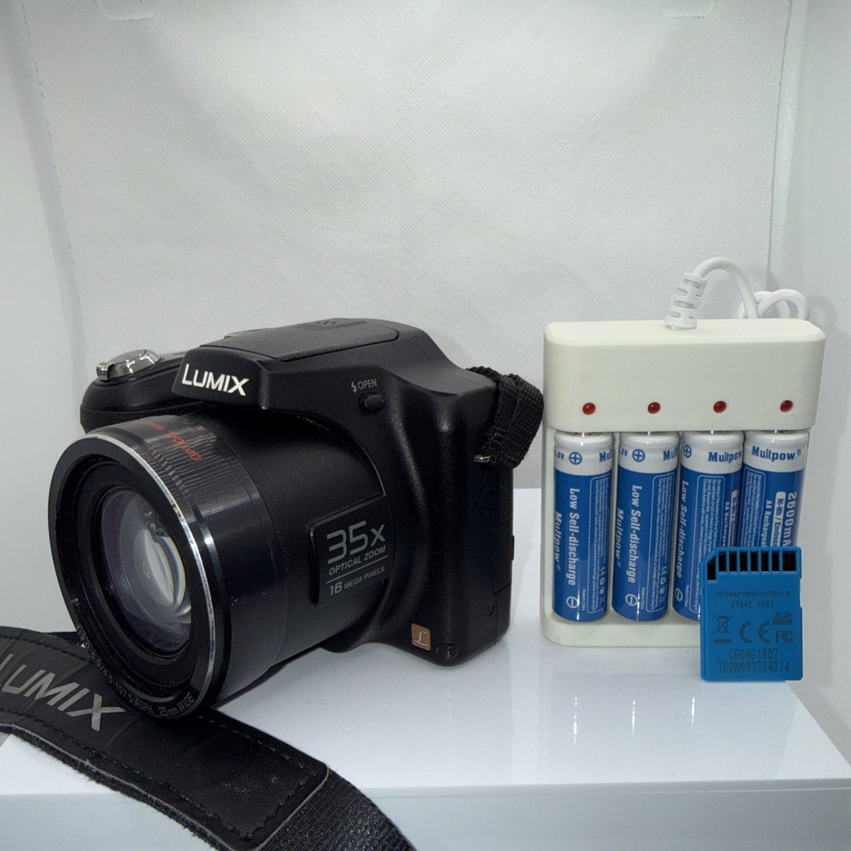 Panasonic Lumix DMC-LZ30 16.1MP Digital Camera Tested + Charger Battery 4GB SD