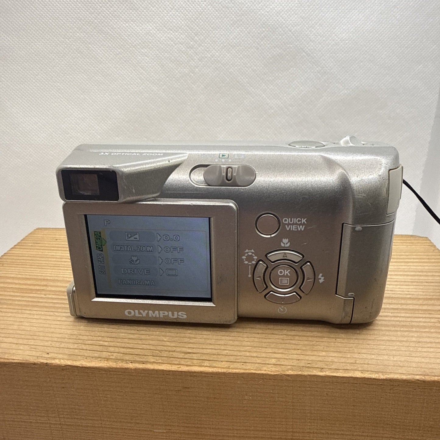 Olympus Camedia C-310 Zoom Digital Camera 3.2MP Tested + 64MB XD Card & USB
