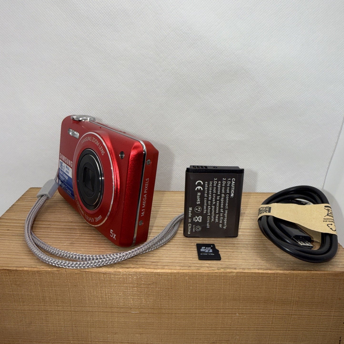 Samsung ST93 16.1MP Digital Camera Red Tested Working + Charger Battery 2GB SD