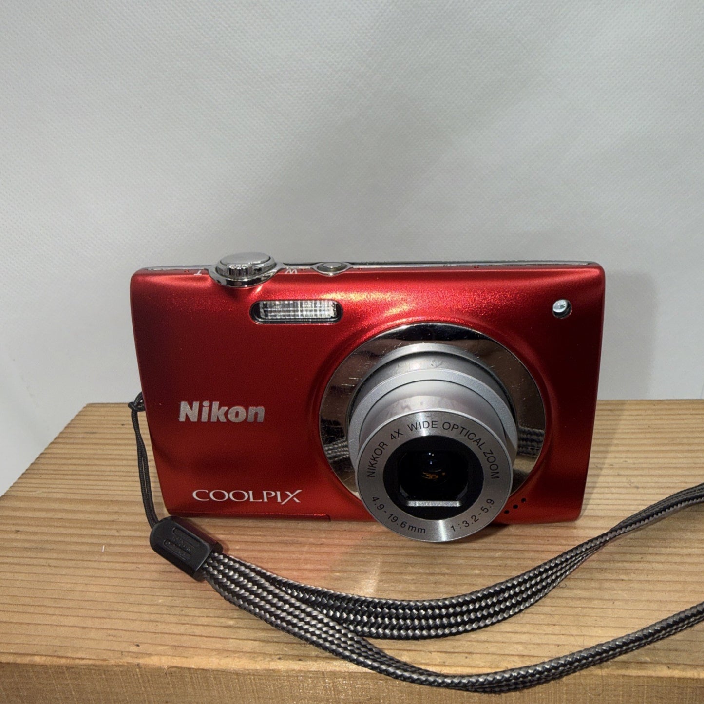 Nikon Coolpix S2500 Red 12MP Digital Camera Tested + Charger Battery 8GB SD Card