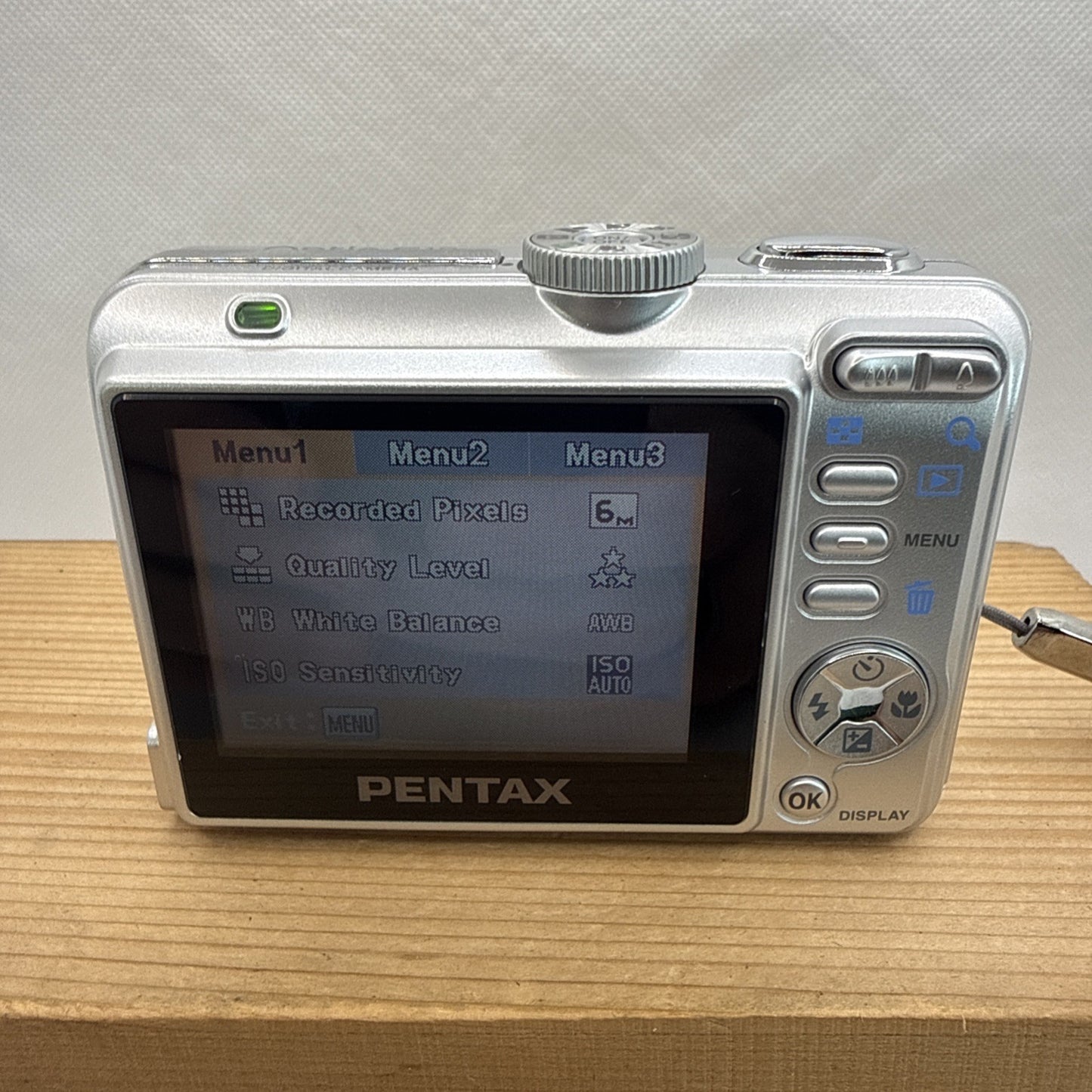 Pentax Optio E10 6.0MP Digital Camera Tested Working Boxed Plus 2GB SD Card Mint