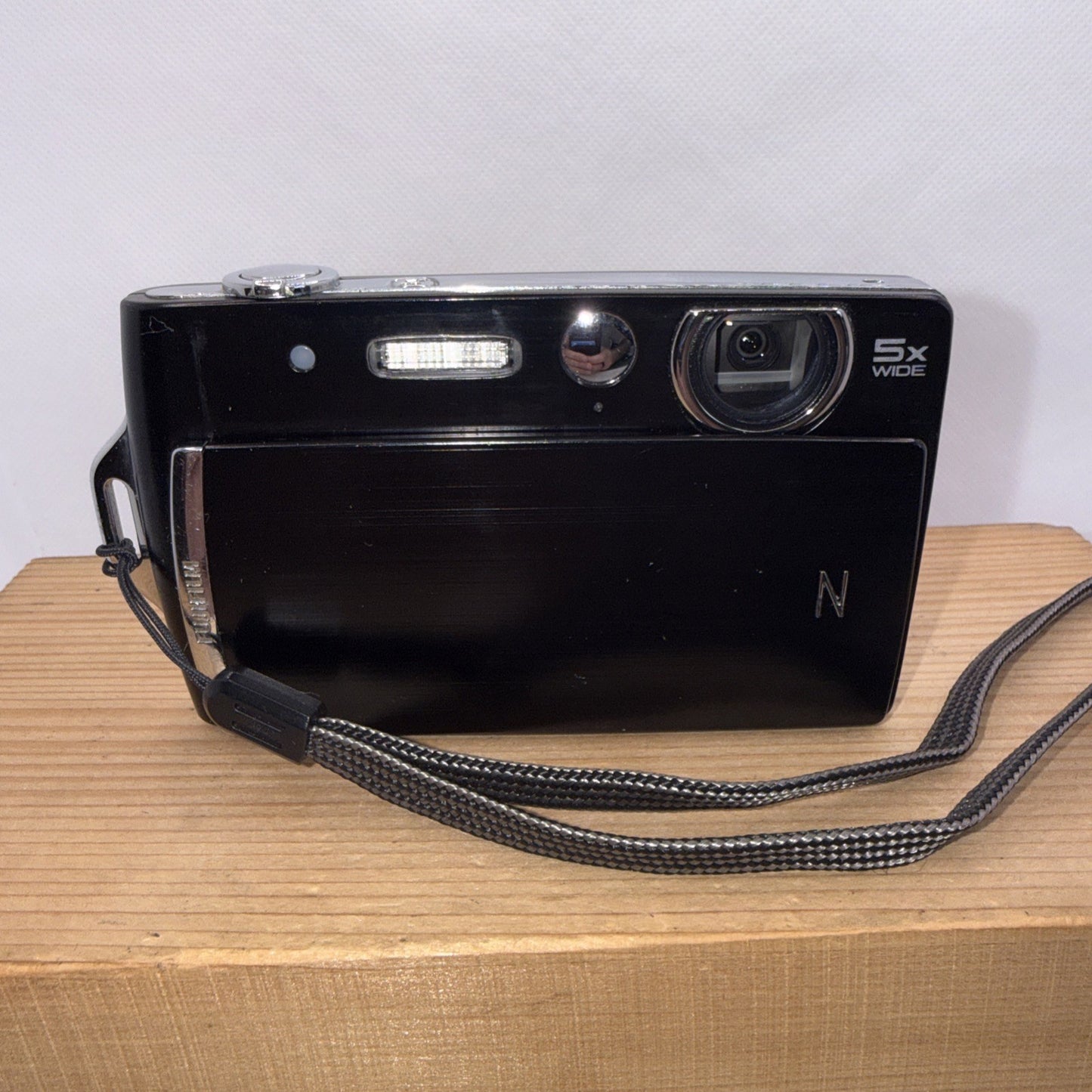Fujifilm FinePix Z110 14.1MP Digital Camera Tested + Charger Battery 4GB SD