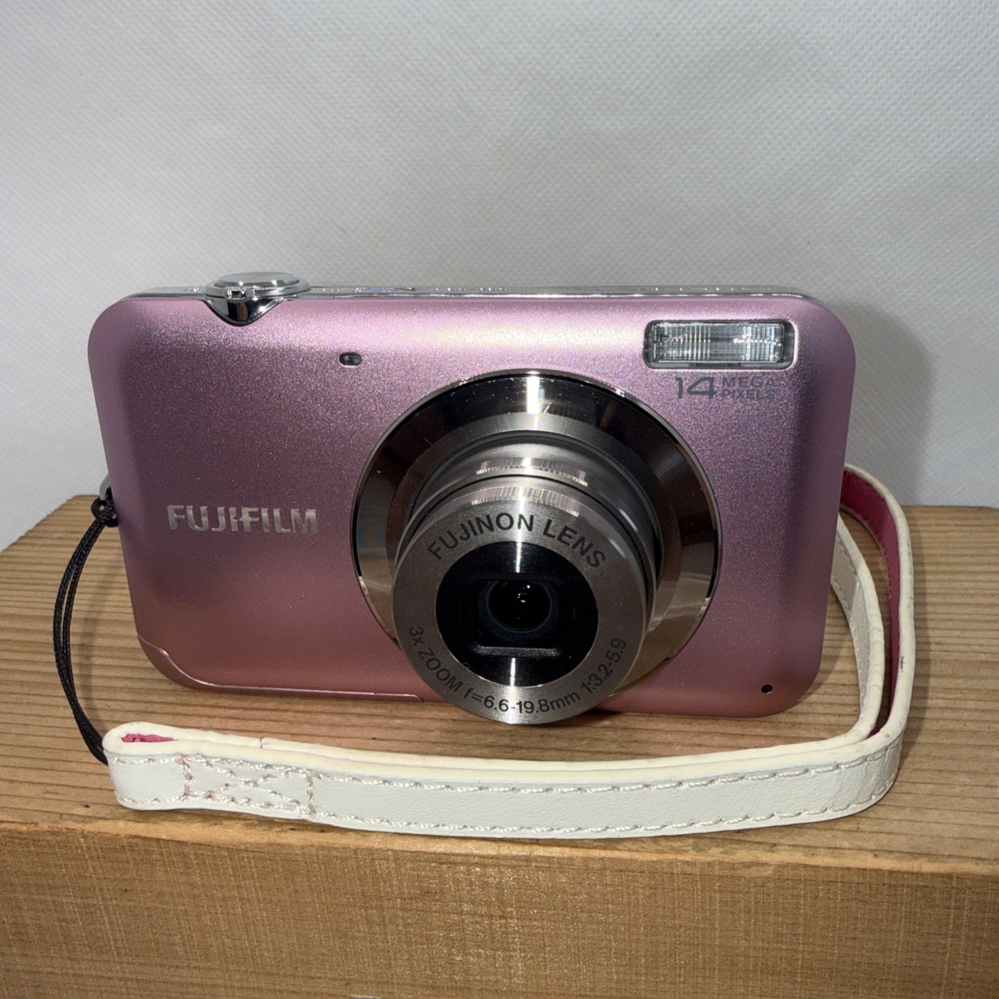 Fujifilm JV160 14MP Digital Camera Pink Tested + Charger Battery Case 4GB SD VGC