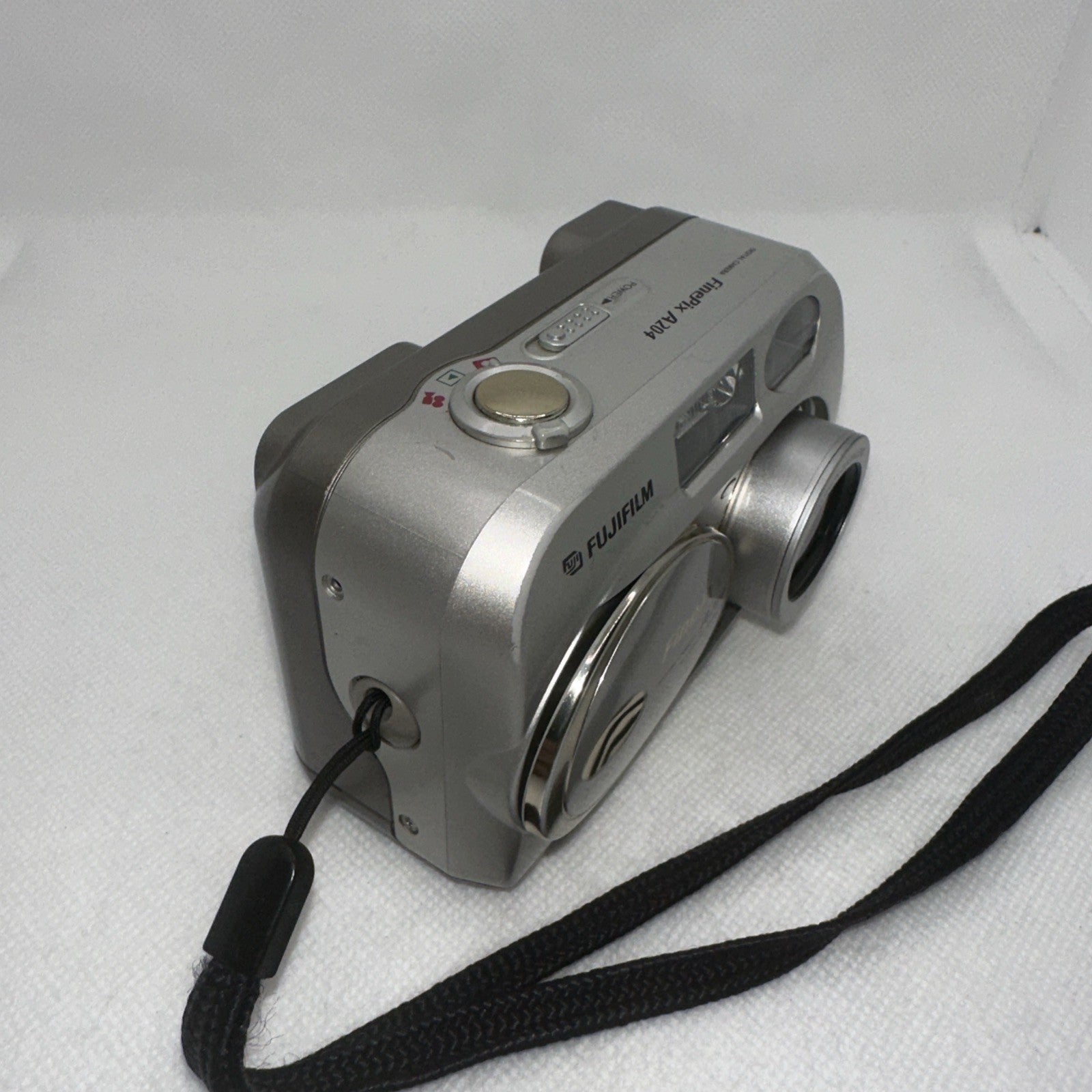 Vintage Digital Camera Fujifilm FinePix A204 2.0MP Tested + Accessories Retro1