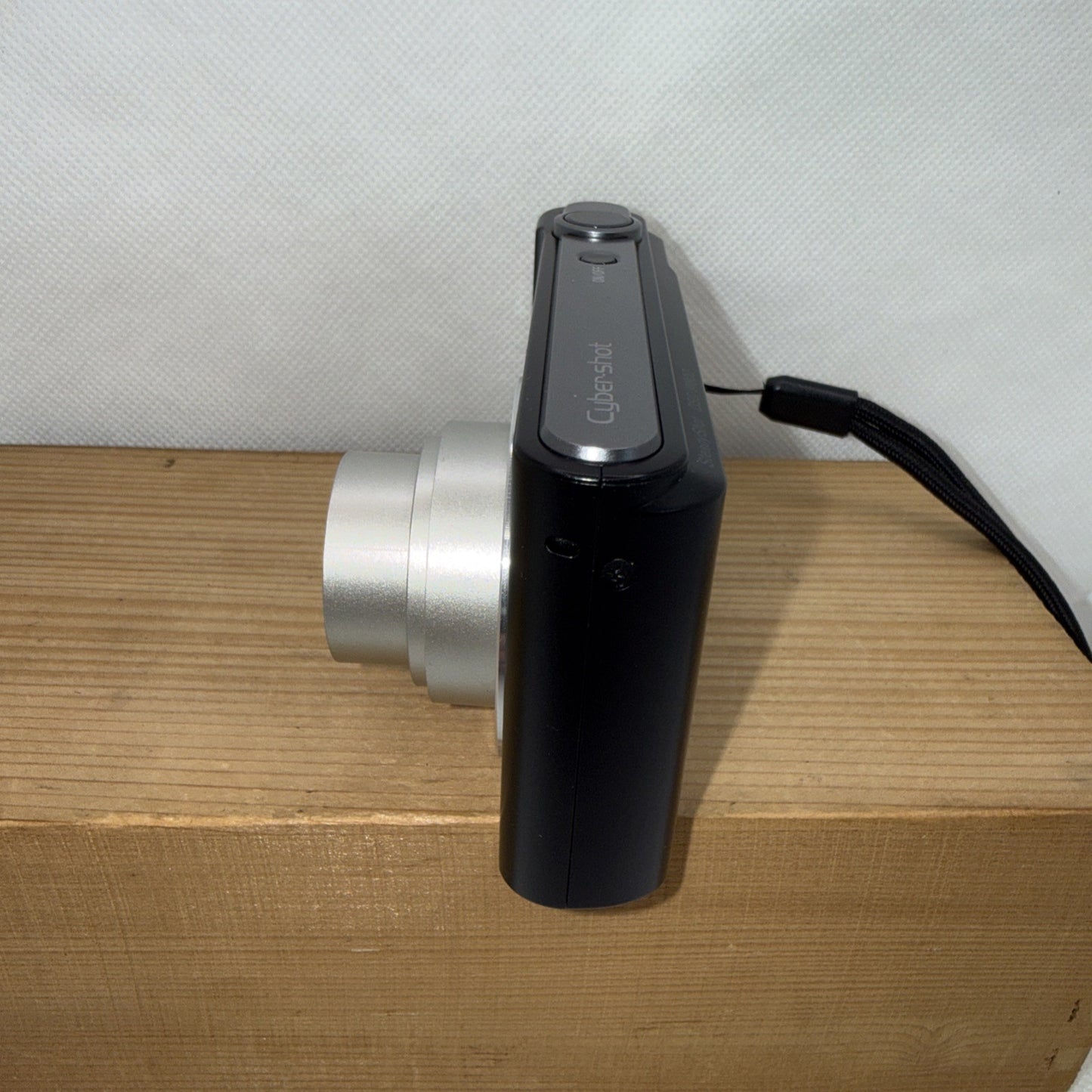 Sony Cyber-shot DSC-W800 20.1MP Digital Camera Tested + Charger Battery 16GB SD6