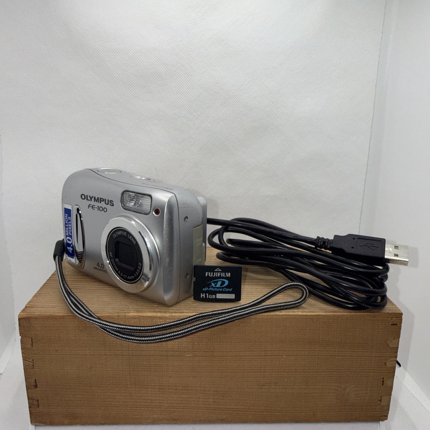 Olympus FE-100 4MP Digital Camera Tested + 1GB SD Memory Card & USB Cable