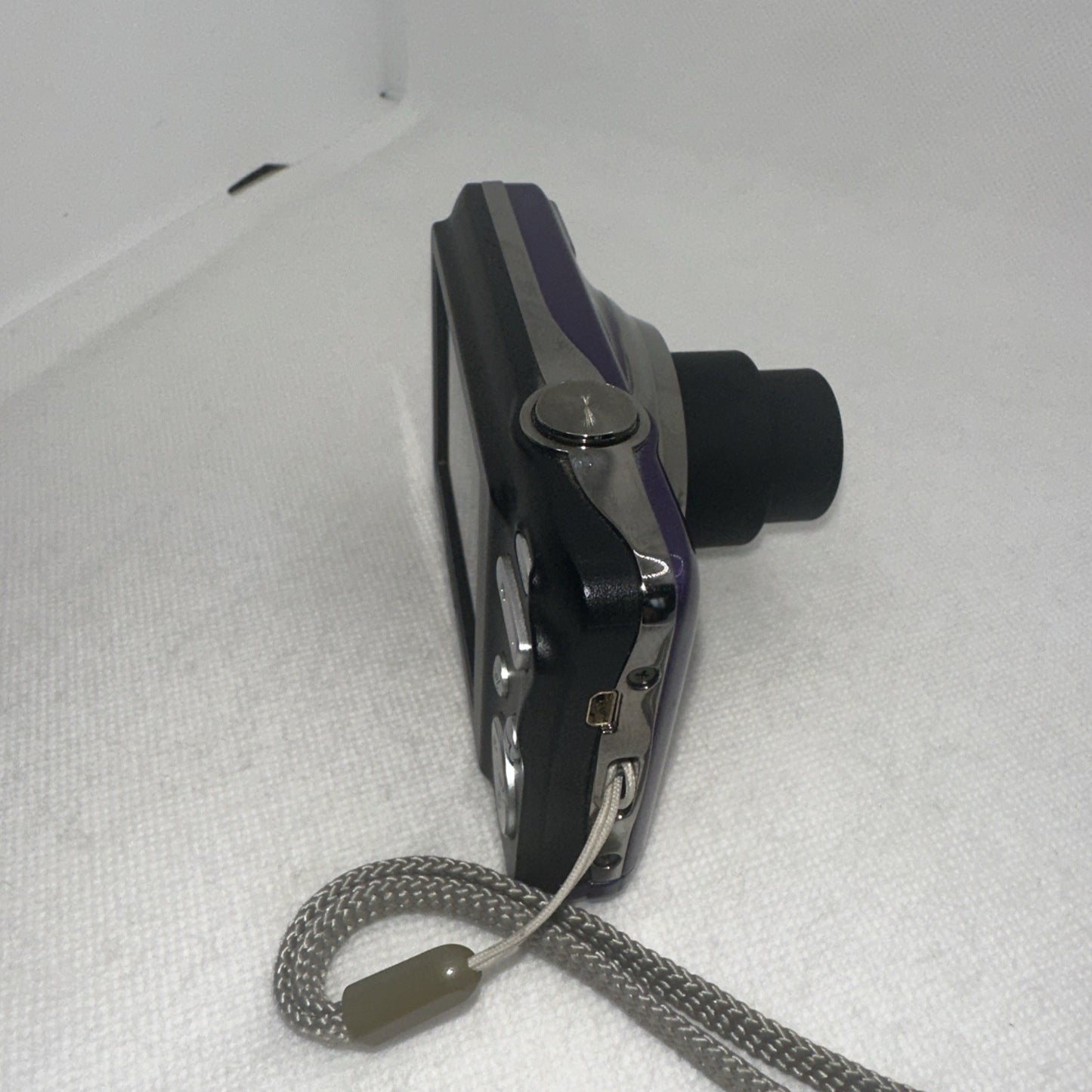 Fujifilm Finepix JV300 14MP Digital Camera Purple Tested + Charger Battery 16GB4