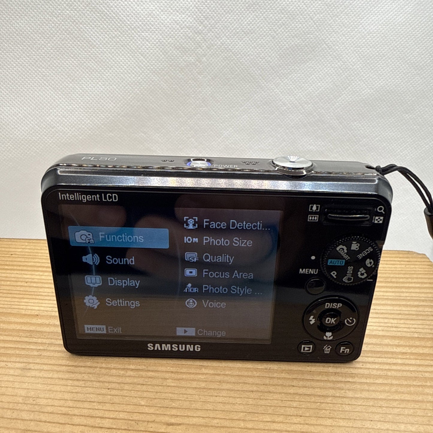 Samsung Digital Camera PL50 10.2MP Tested + Charger Battery 4GB SD Case