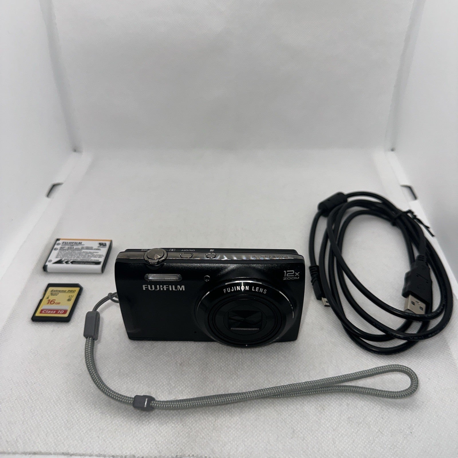 Fujifilm FinePix T550 16.0MP Digital Camera Tested *Some Dead Pixels On Screen*0