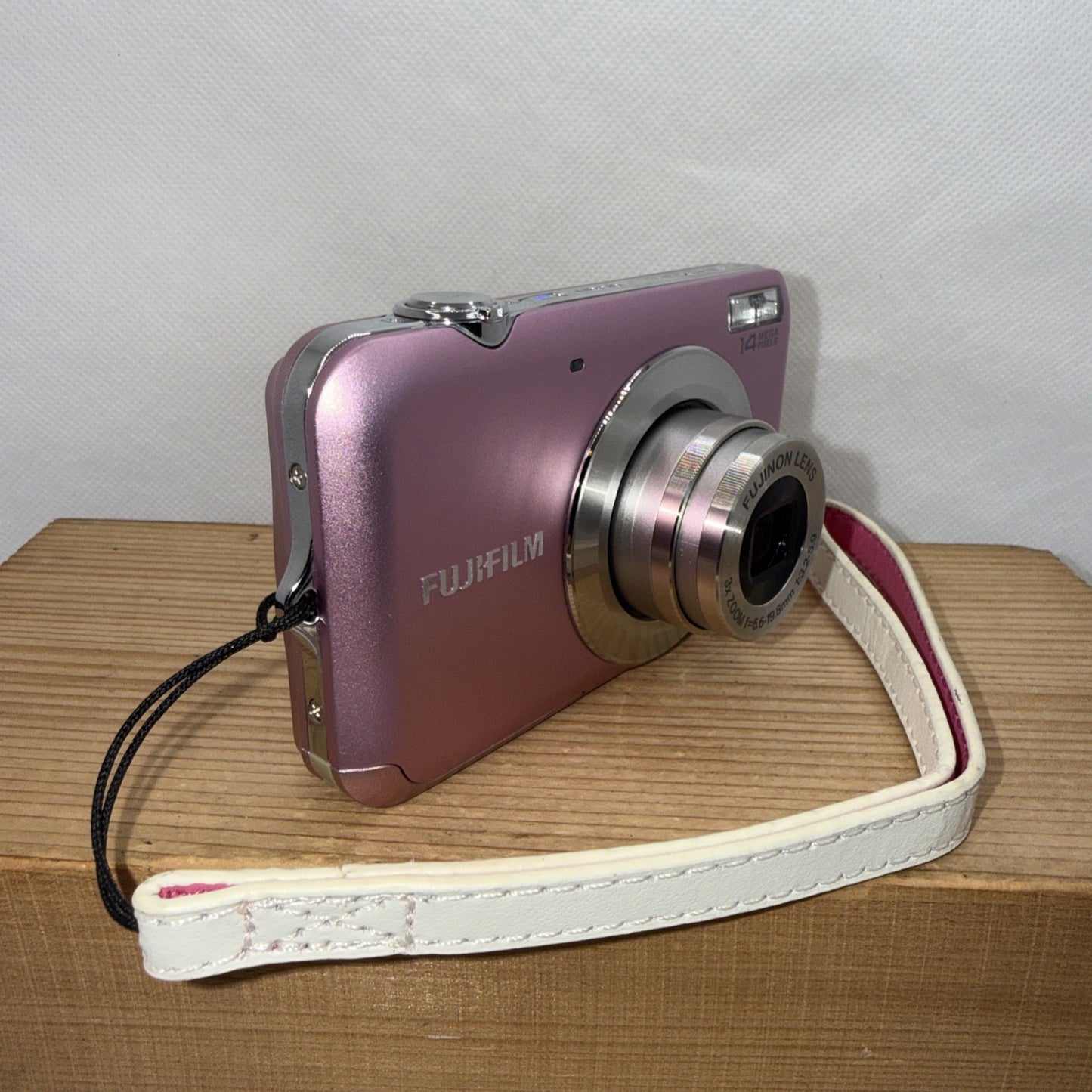 Fujifilm JV160 14MP Digital Camera Pink Tested + Charger Battery Case 4GB SD VGC