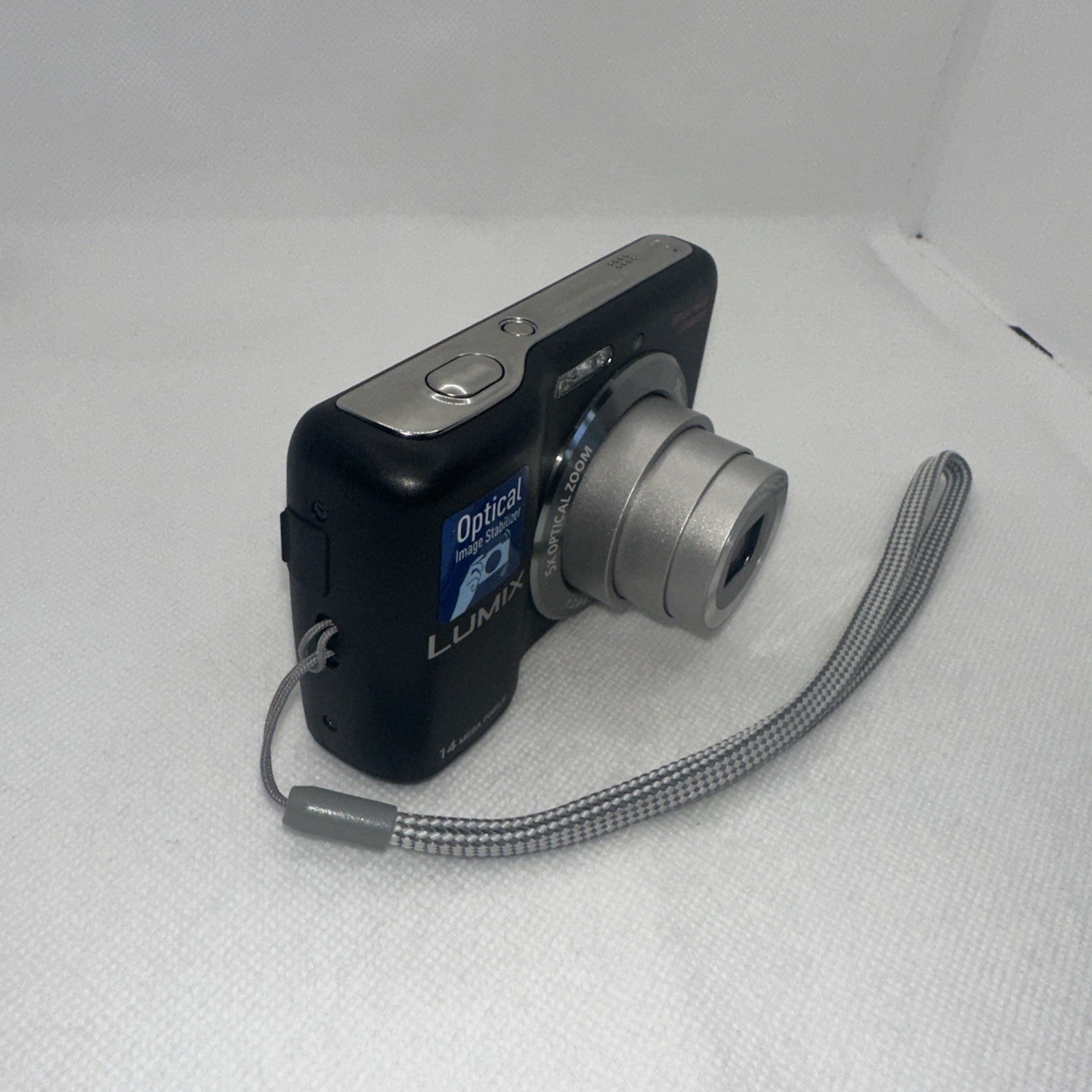 Panasonic Lumix DMC-LS6 Digital Camera 14MP Tested Plus Batteries And 16GB SD1