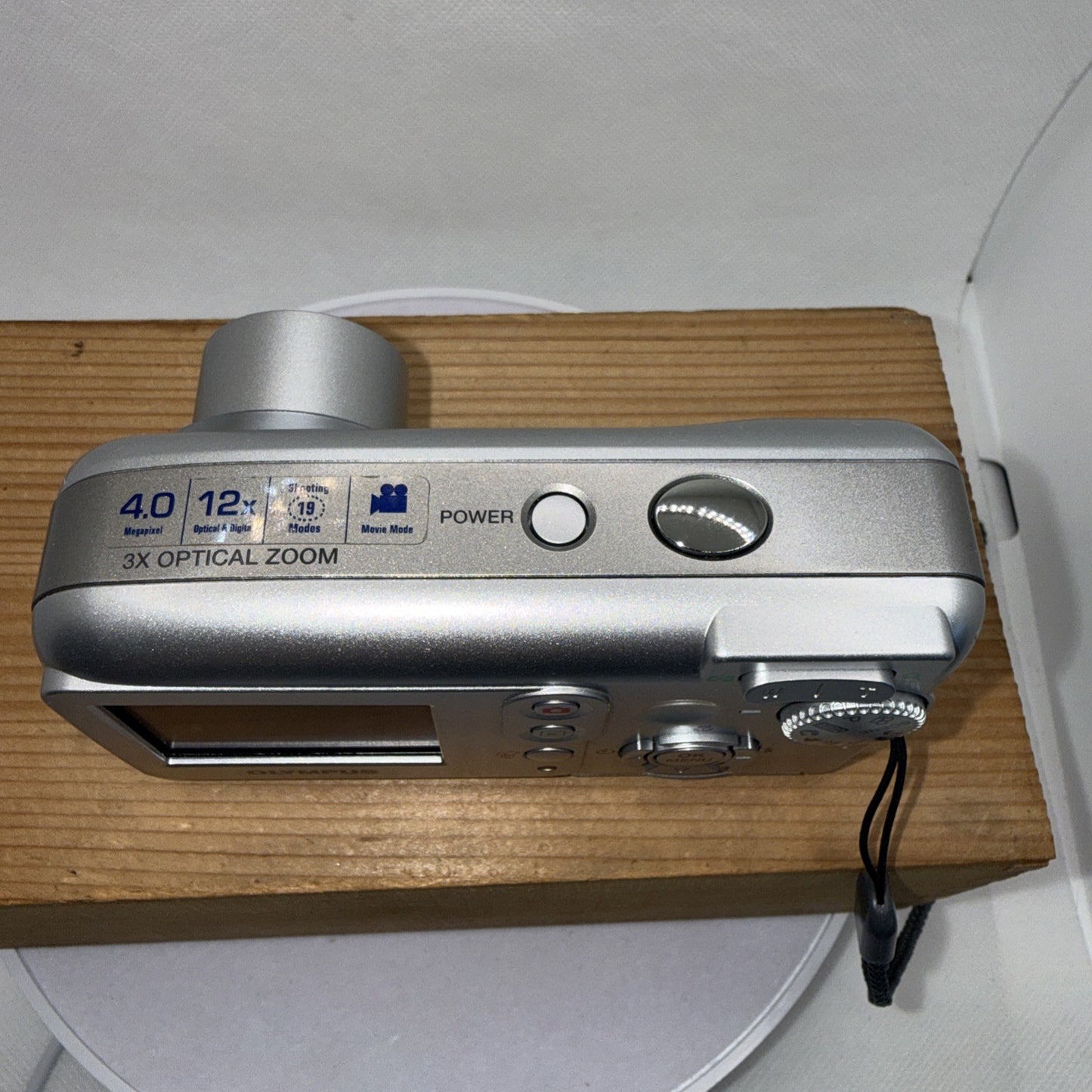 Olympus Camedia C-480 Zoom 4MP Digital Camera Working + XD Card & Reader VGC