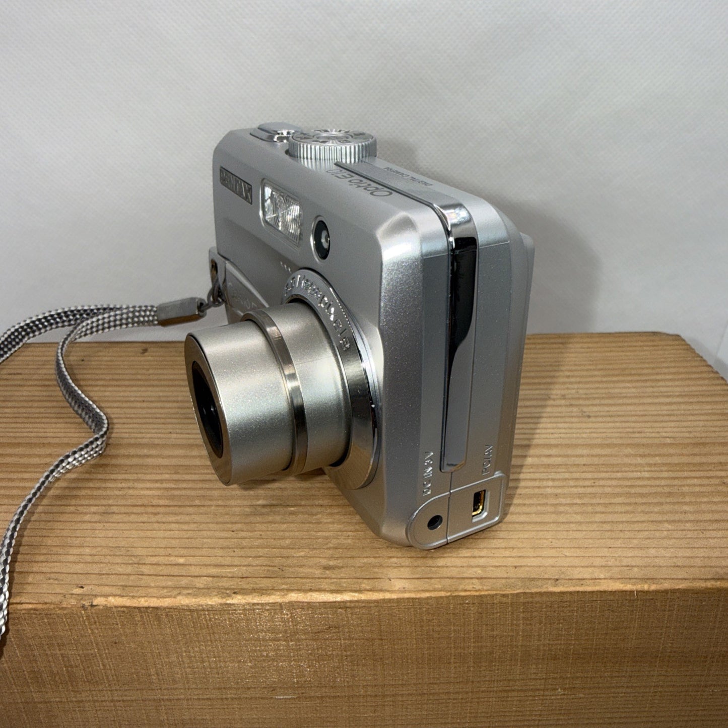 Pentax Optio E10 6.0MP Digital Camera Tested Working Boxed Plus 2GB SD Card Mint