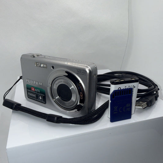 Fujifilm FinePix J30 Digital Camera 12.2 MP Tested Working Full Kit Ready To Use