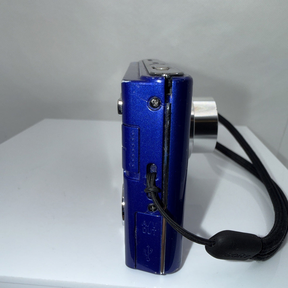 Sony Cyber-shot DSC-W330 Digital Camera Tested Working + Charger Battery 4GB SD