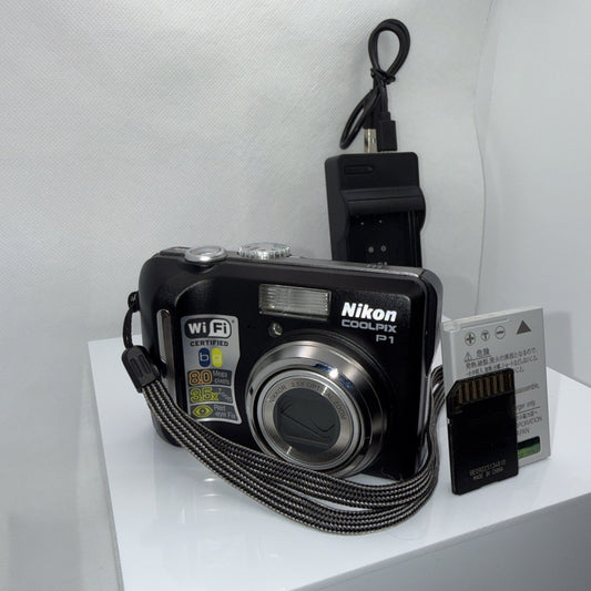 Digital Camera Nikon Coolpix P1 8MP 3.5x Zoom Wi-Fi Tested Full Kit Retro
