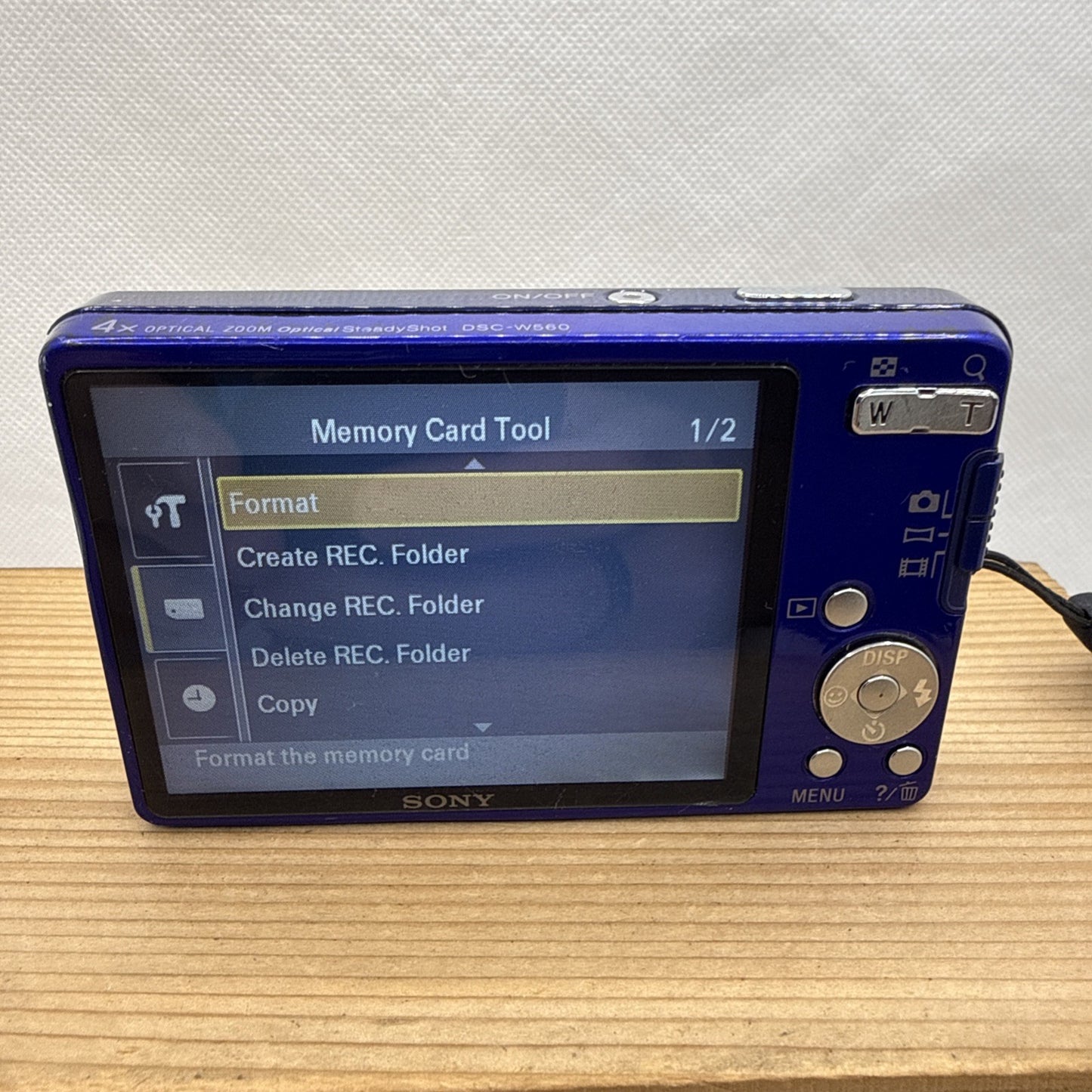 Sony Cybershot DSC-W560 14.1MP Digital Camera Tested + Charger Battery 8GB SD